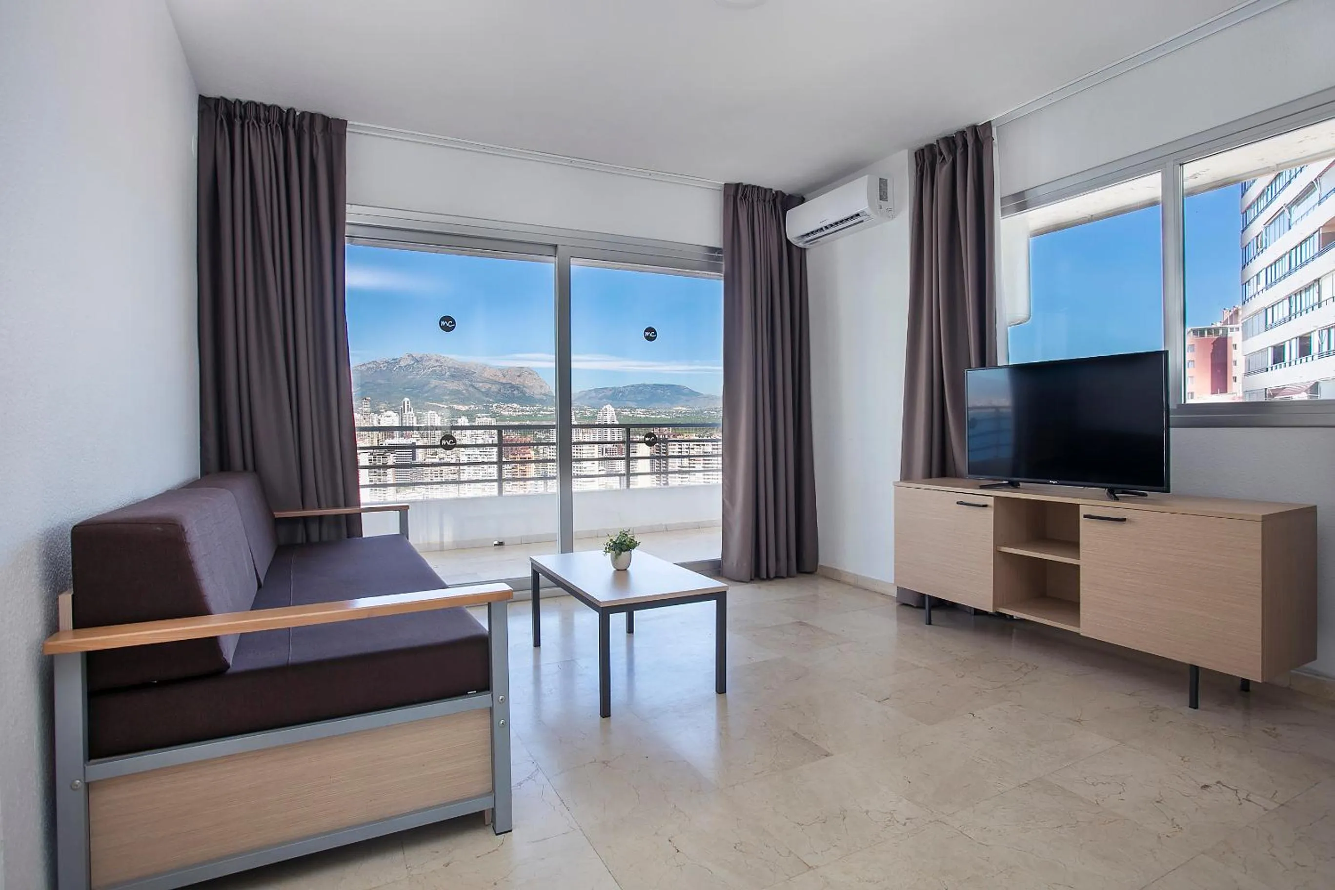 TV and multimedia in Apartamentos Buenos Aires By Mc