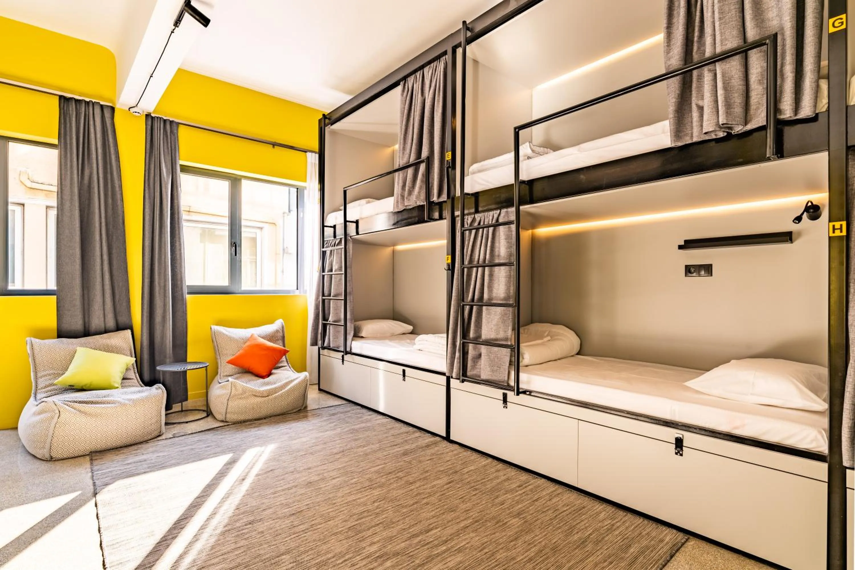 bunk bed, Bed in Athens Hub Hostel