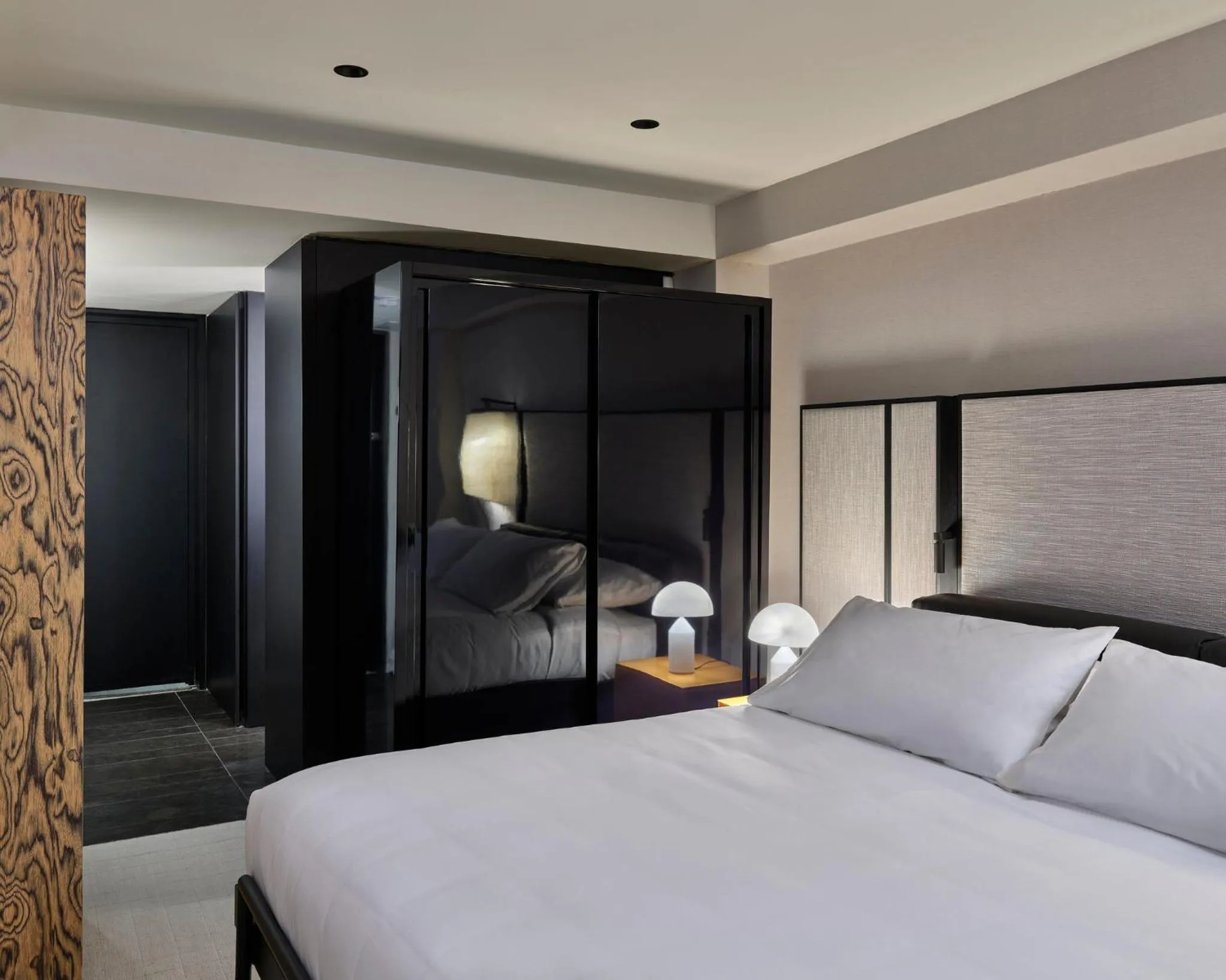 Bedroom, Bed in Hotel AKA NoMad