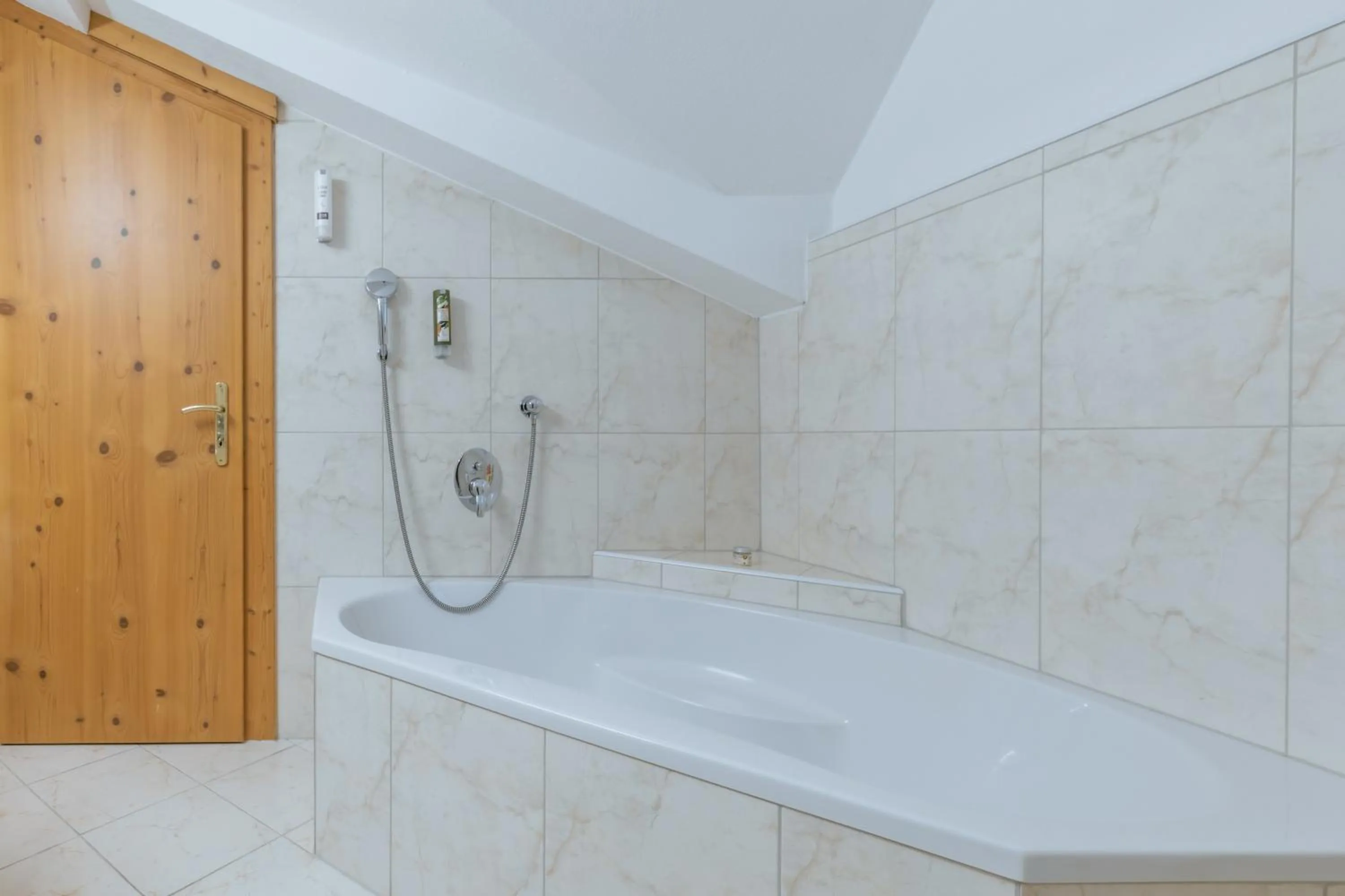 Bathroom in KERSCHDORFER - wohlfühlhotel garni - adults only