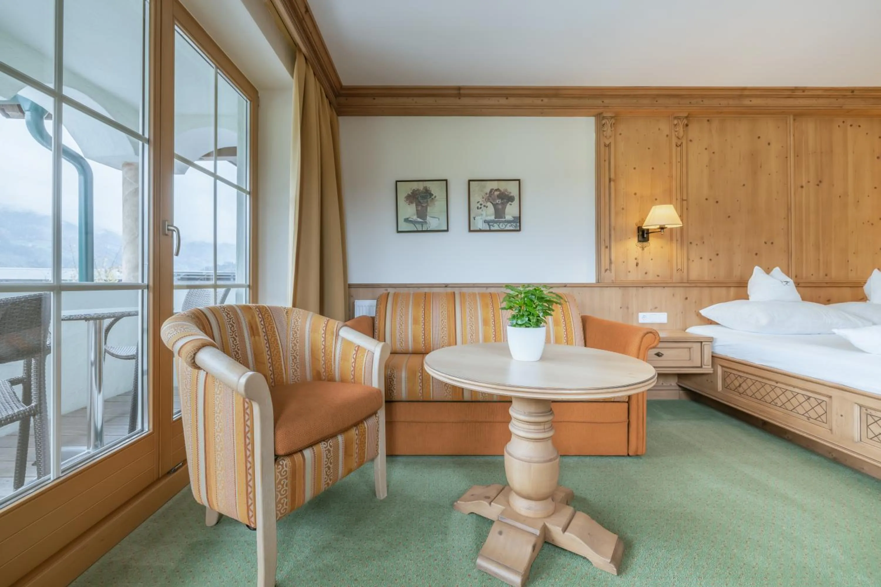 Photo of the whole room, Bed in KERSCHDORFER - wohlfühlhotel garni - adults only