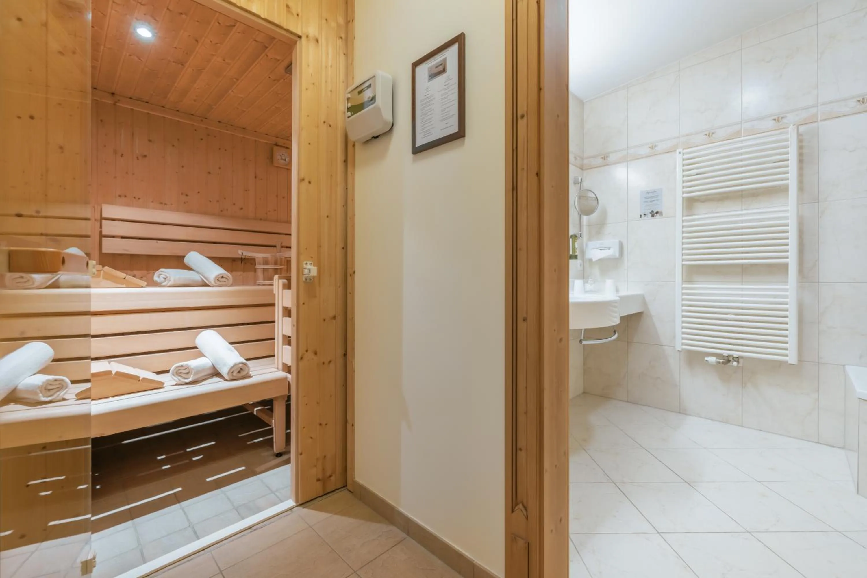 Sauna, Bed in KERSCHDORFER - wohlfühlhotel garni - adults only