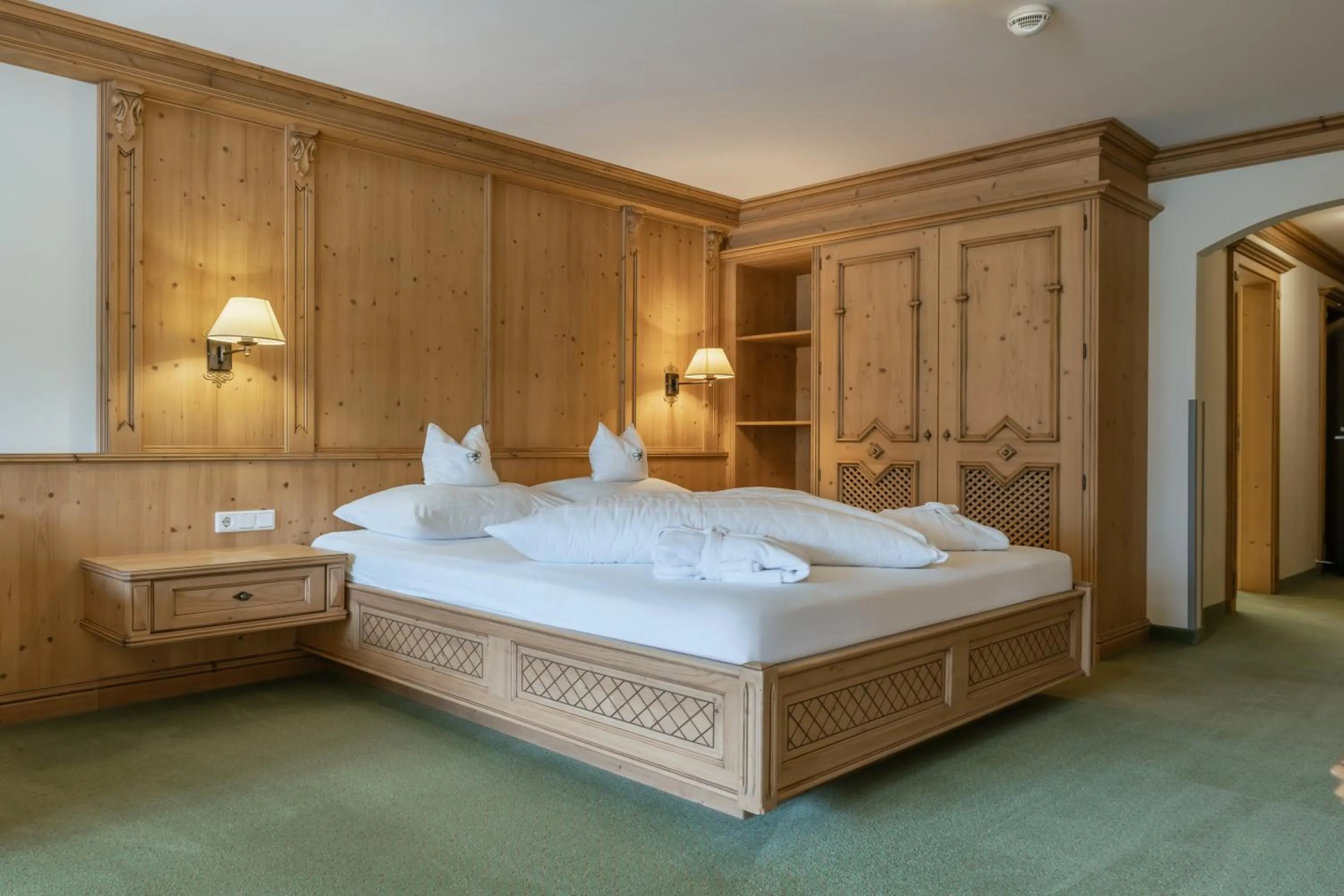 Photo of the whole room, Bed in KERSCHDORFER - wohlfühlhotel garni - adults only