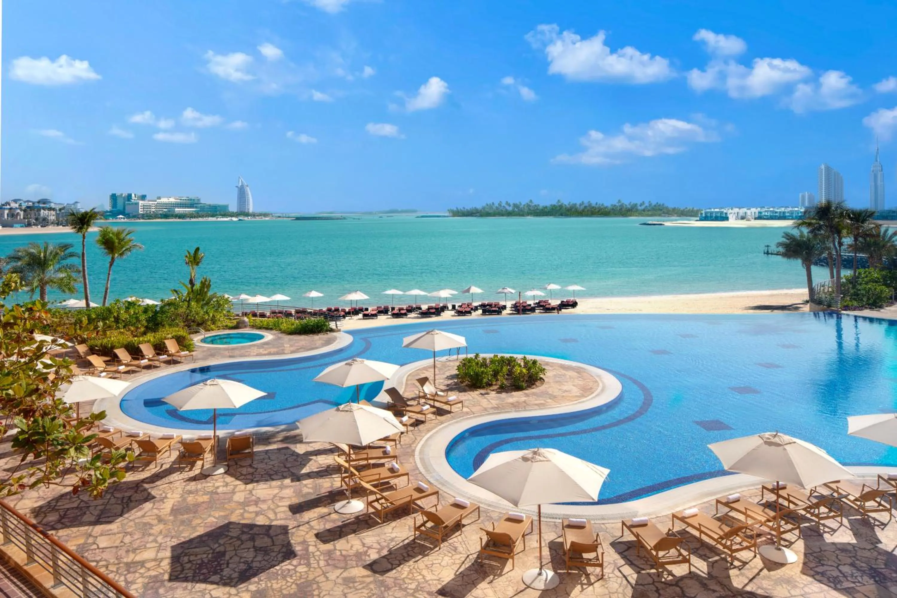 Beach in Andaz Family Suites by Hyatt- Palm Jumeirah