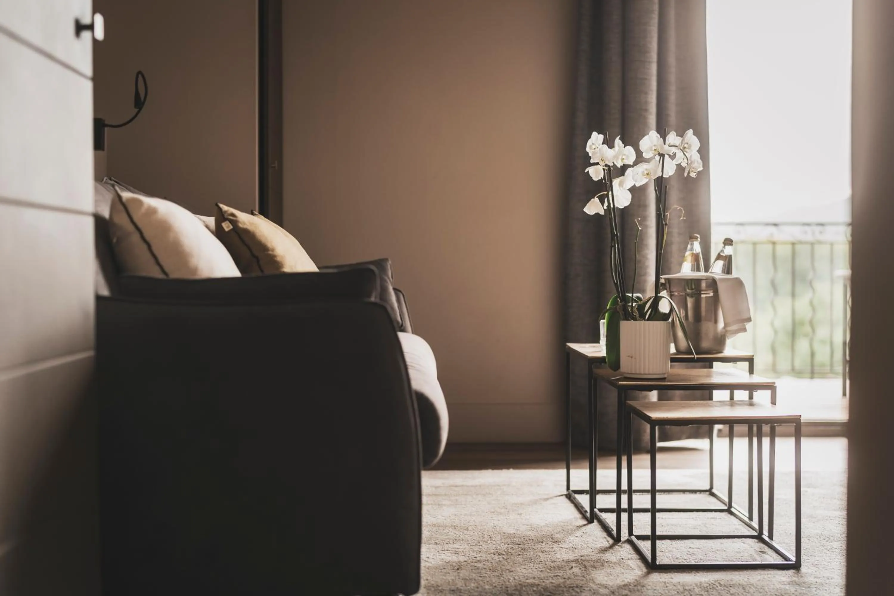 Seating area in Les Lodges Sainte-Victoire Hotel & Spa