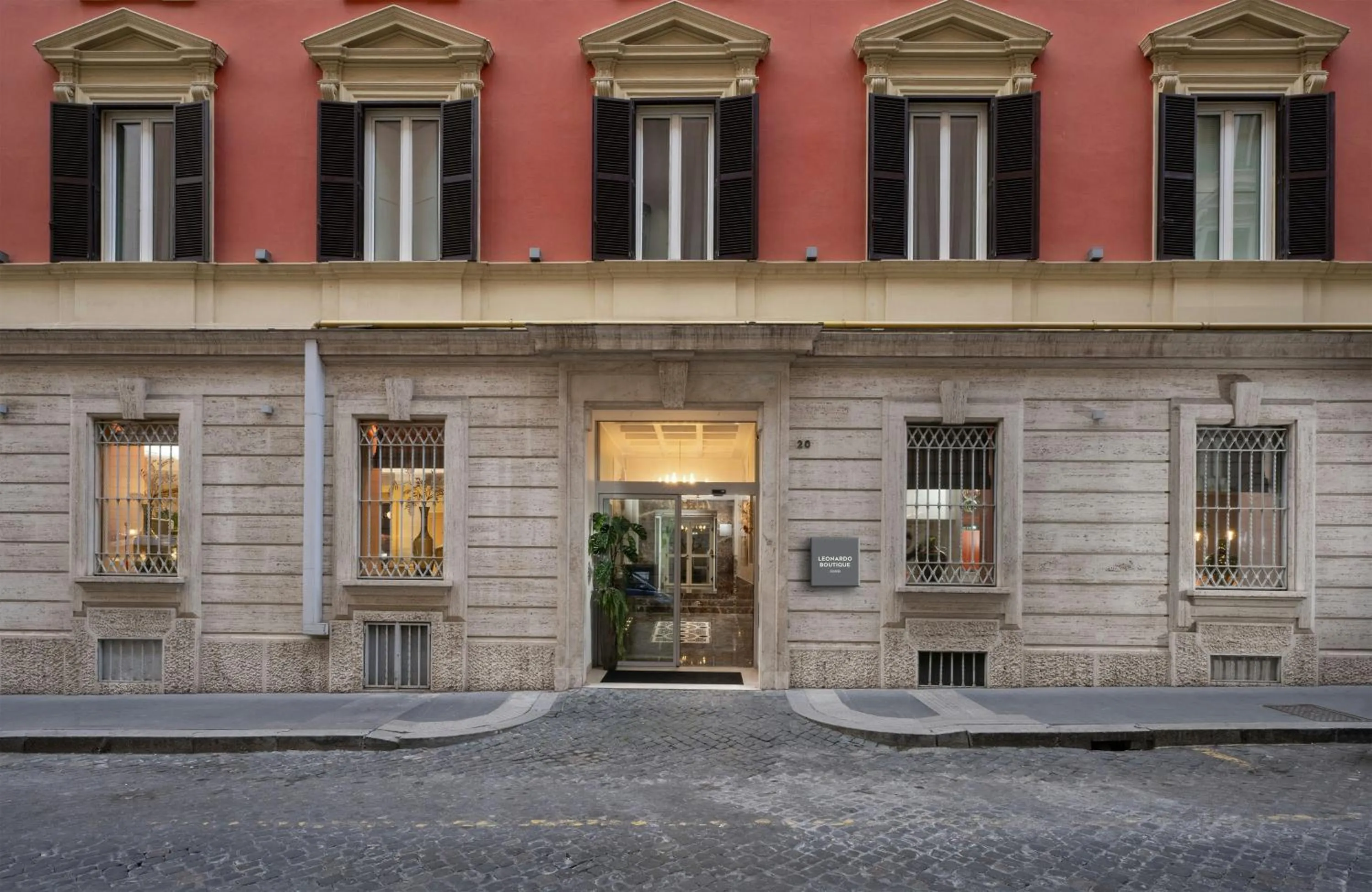Facade/entrance in Leonardo Boutique Hotel Rome Monti