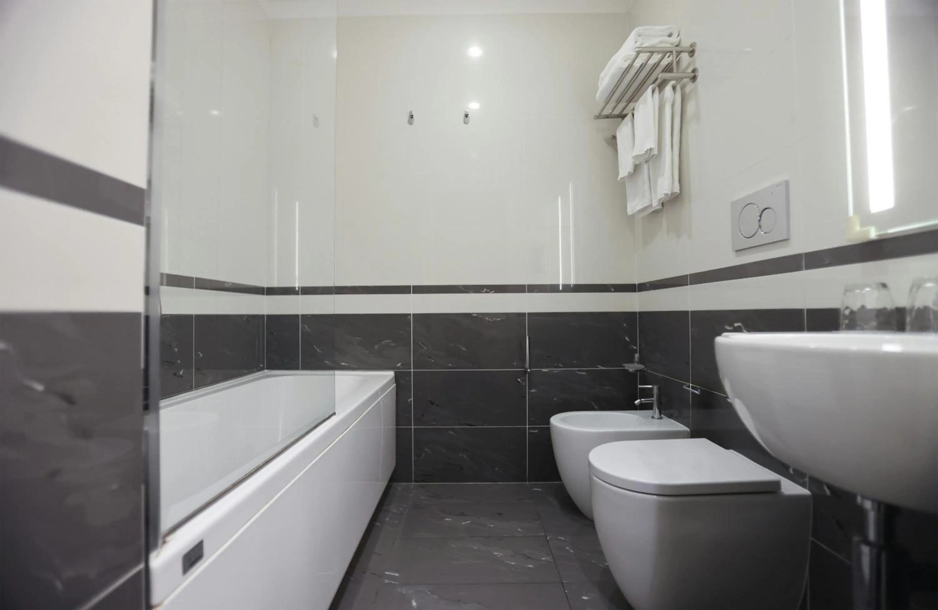 Bathroom in Leonardo Boutique Hotel Rome Monti