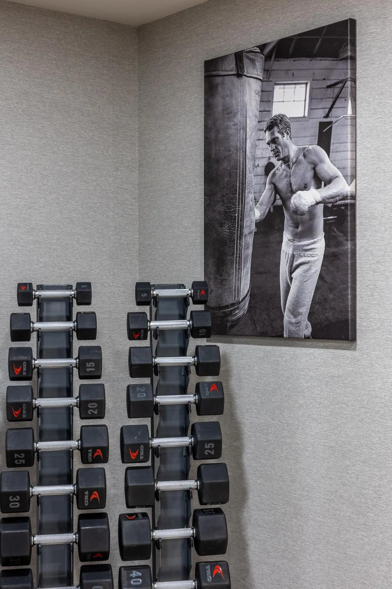 Fitness centre/facilities in The Georgetown Inn