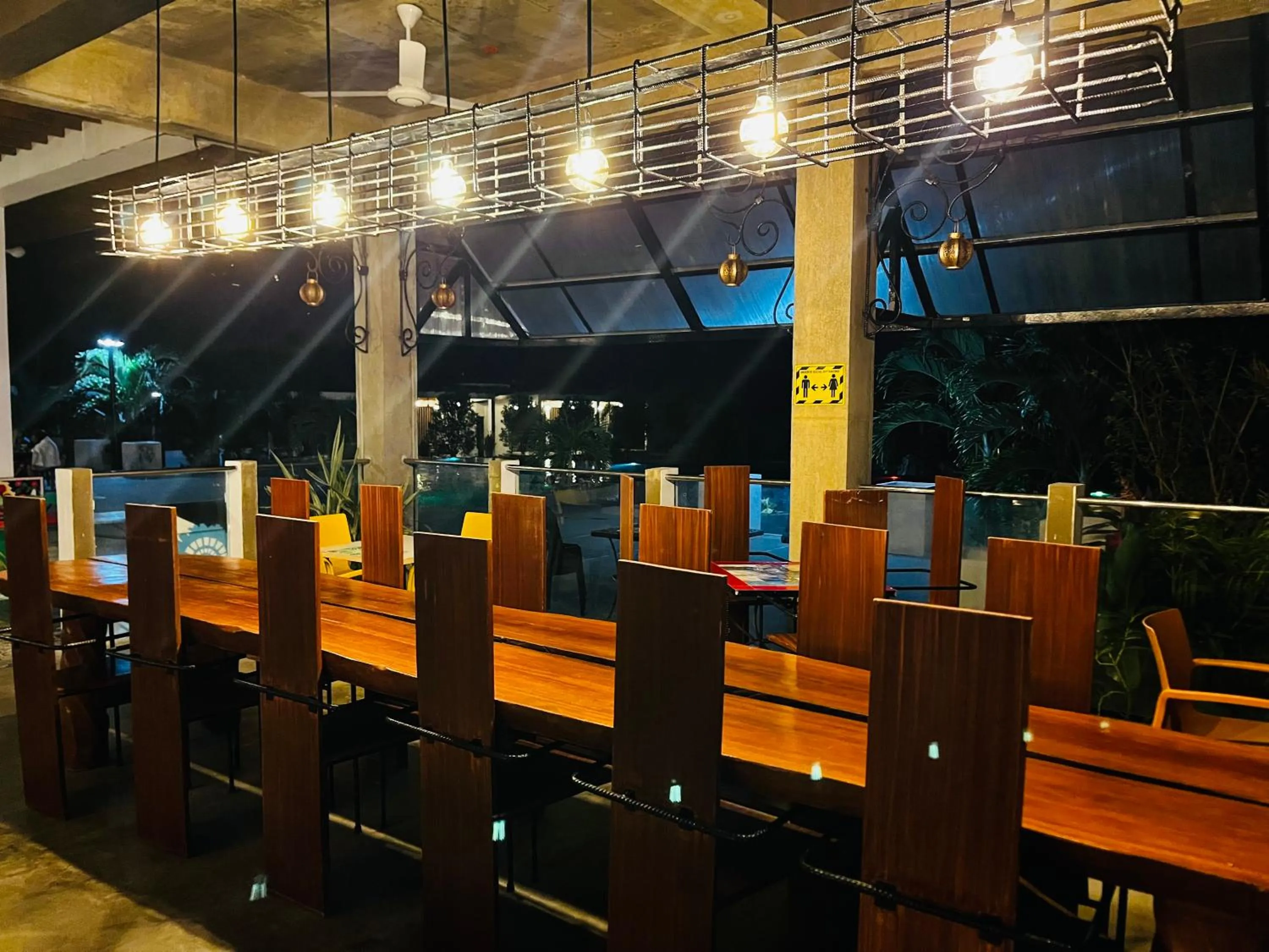 Vistapaloma beach resort