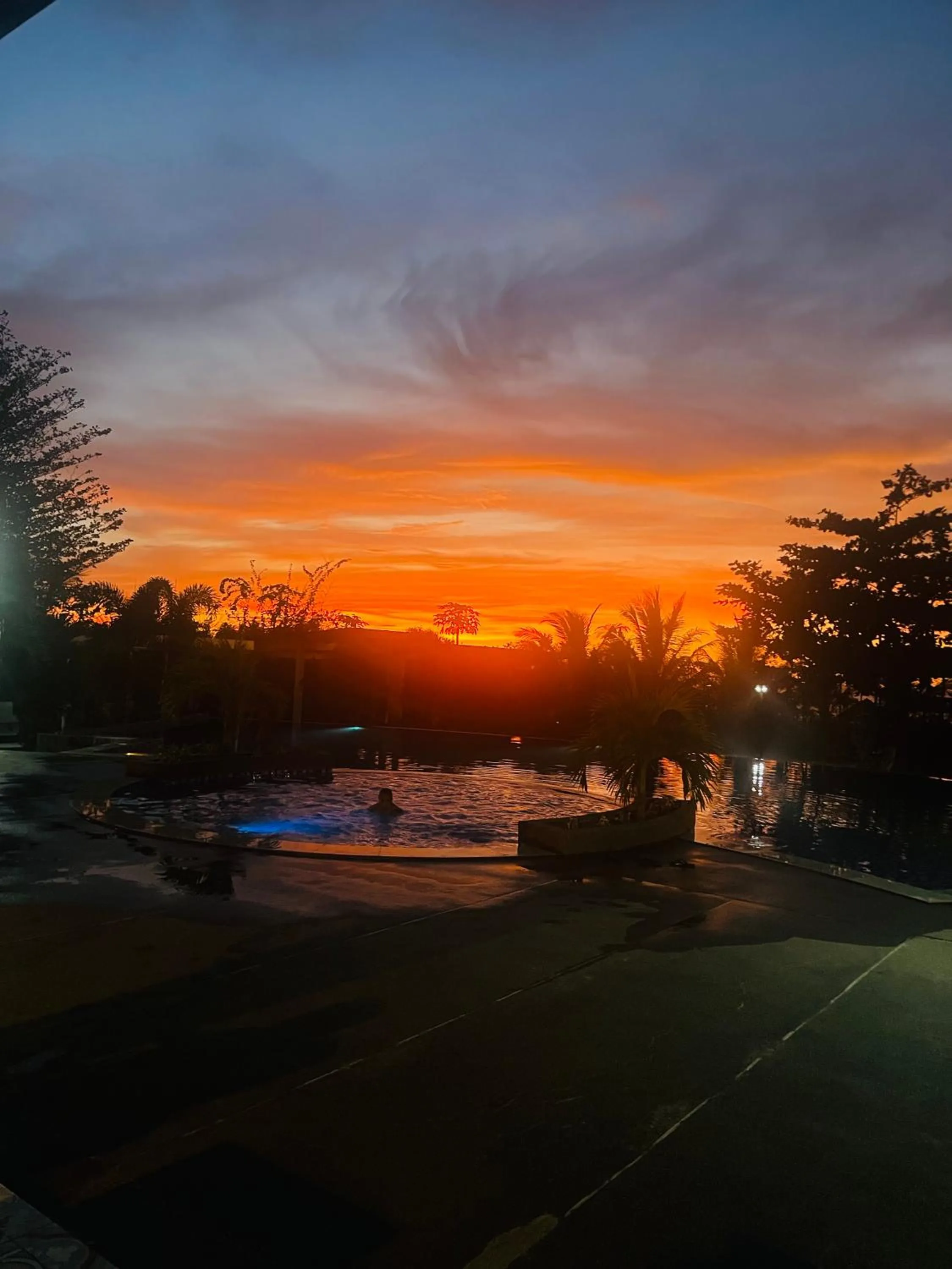 Beach in Vistapaloma beach resort