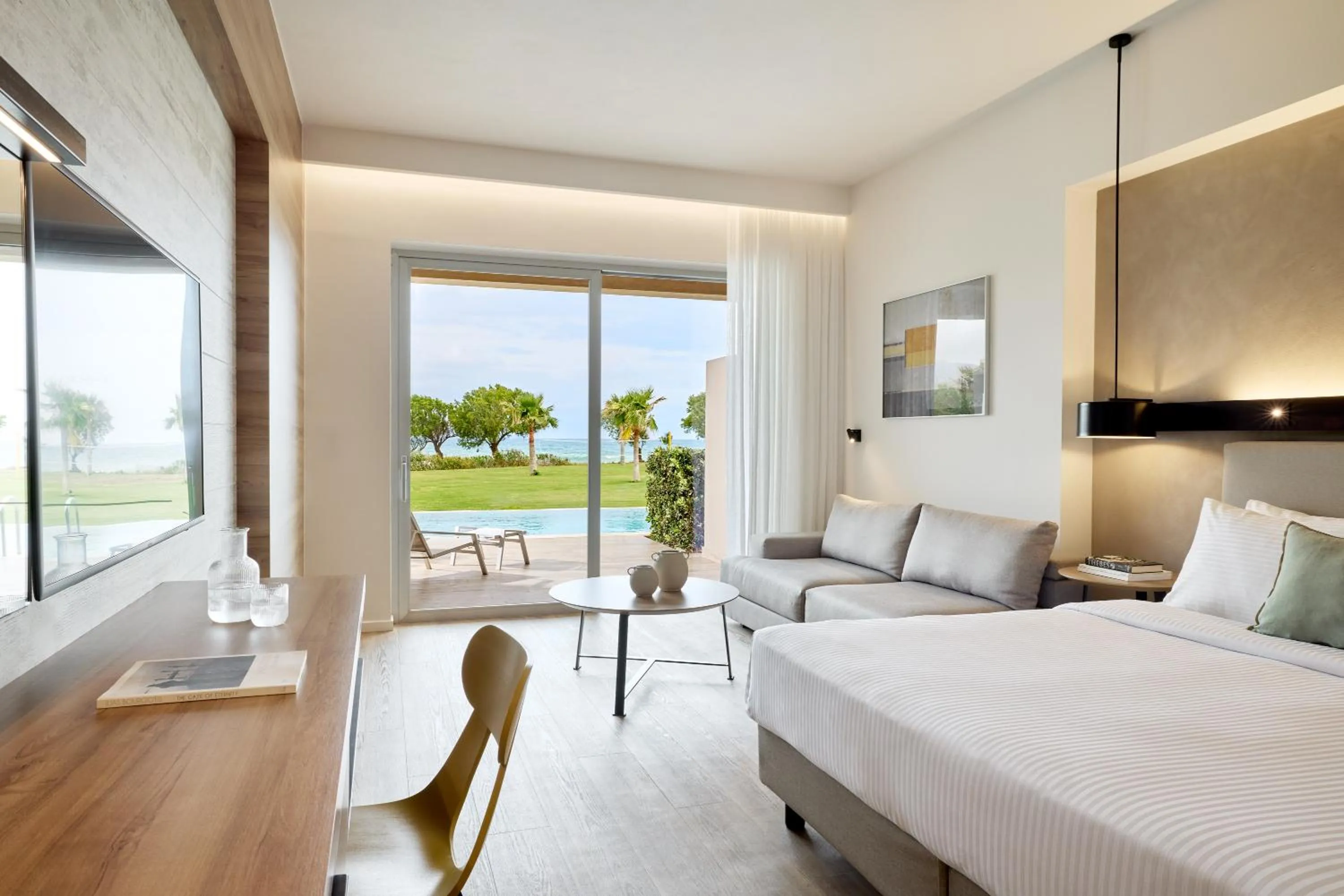 Bed in Euphoria Resort - All Inclusive