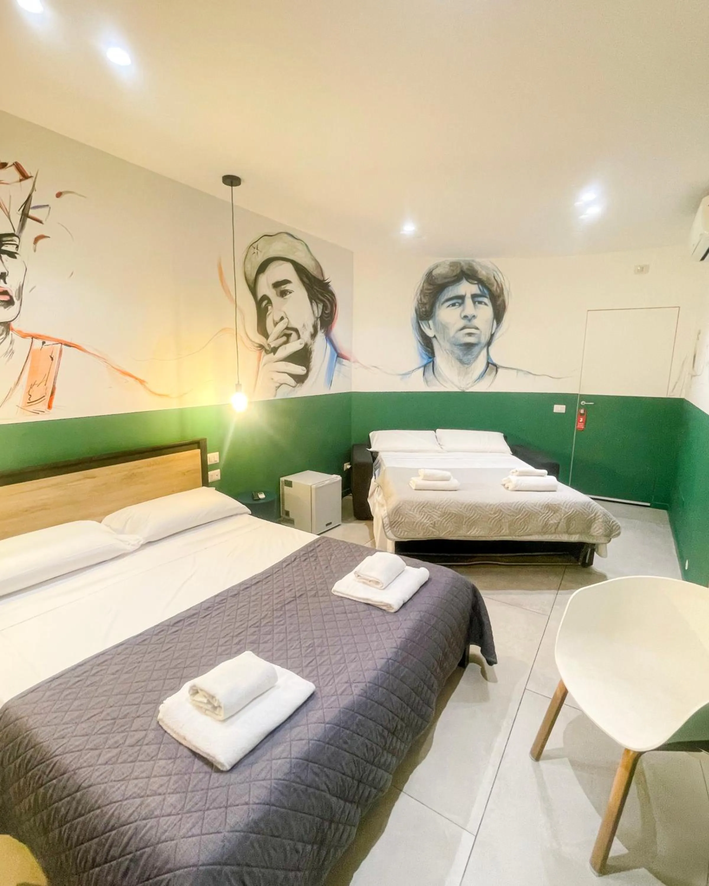 Bedroom, Bed in O.Effe. Suites / Vatican