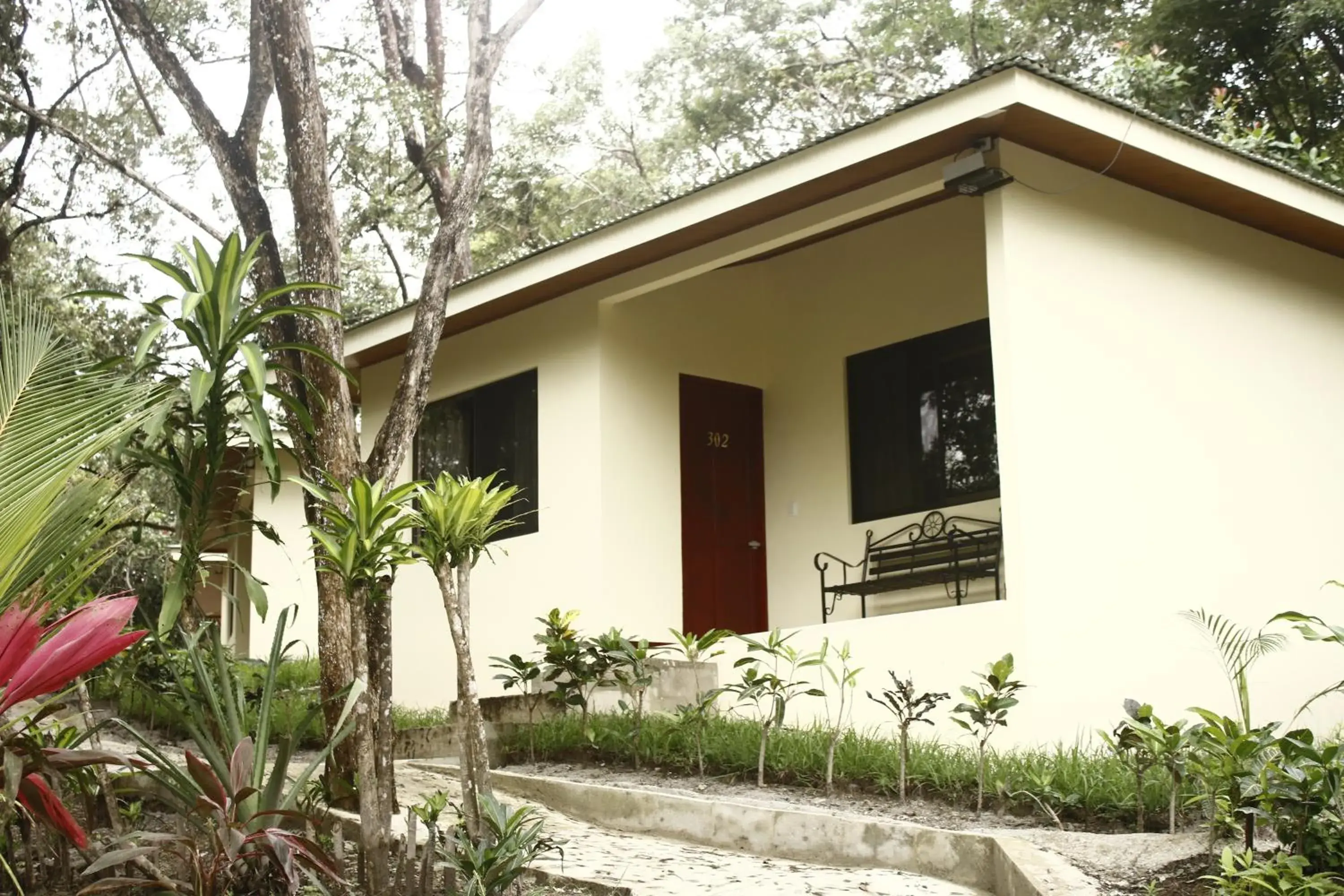 Deluxe Double Room with Two Double Beds in Cañon de la Vieja Lodge Deluxe Double Room with Two Double Beds in Cañon de la Vieja Lodge