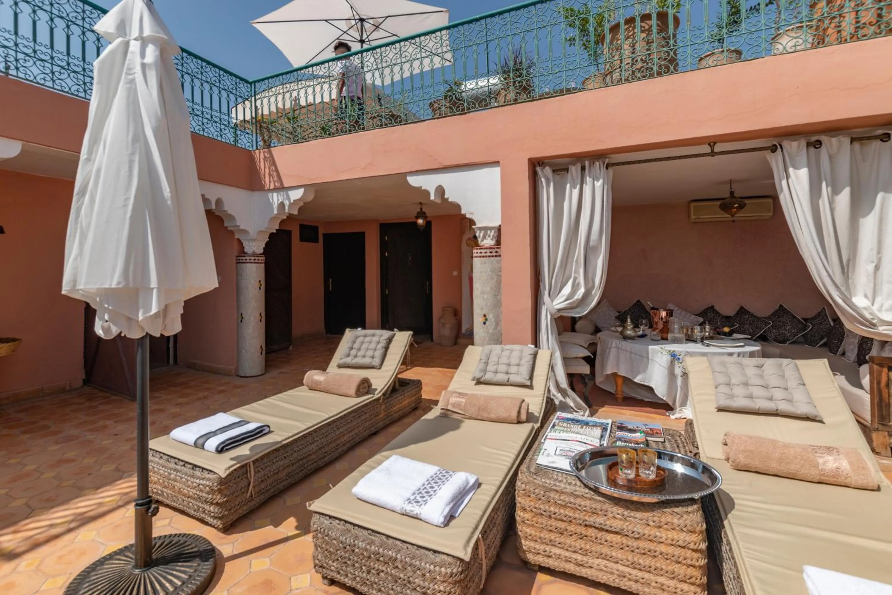 Patio in Villa Soraya Hammam & Jacuzzi