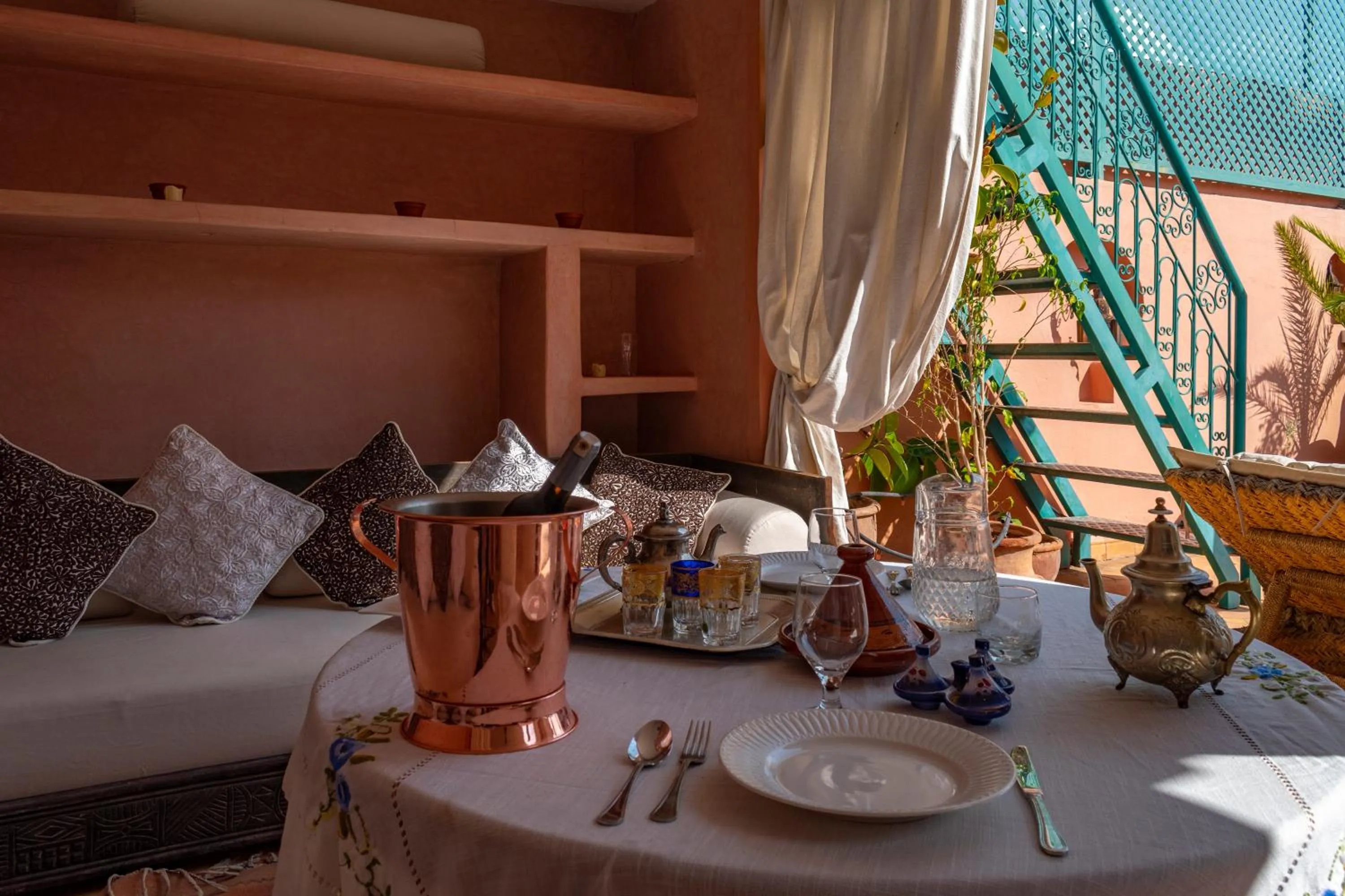 Patio in Villa Soraya Hammam & Jacuzzi