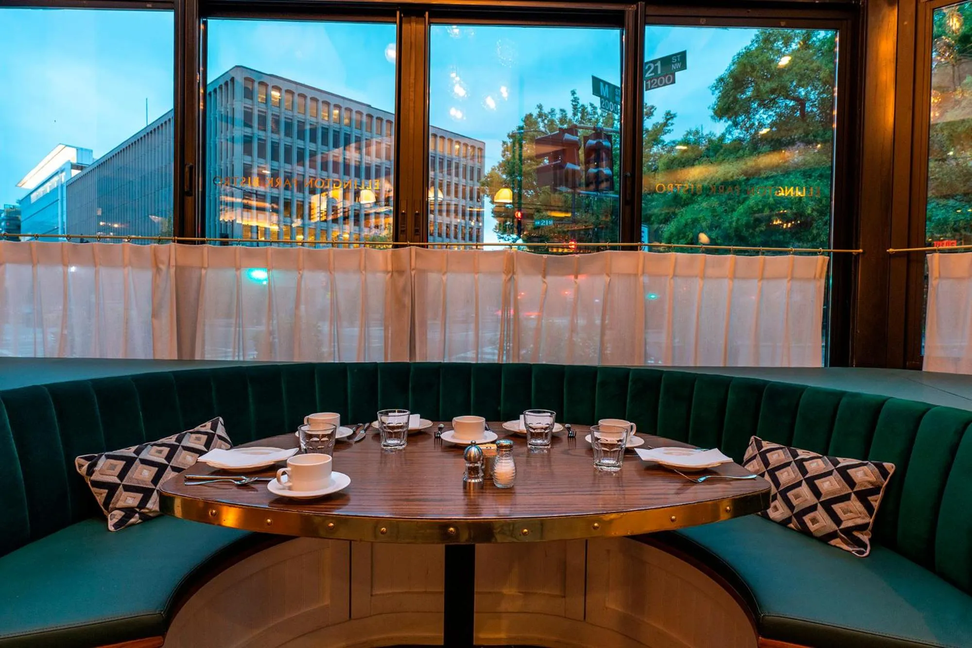 Restaurant/places to eat in Eurostars St Gregory Dupont Circle Georgetown