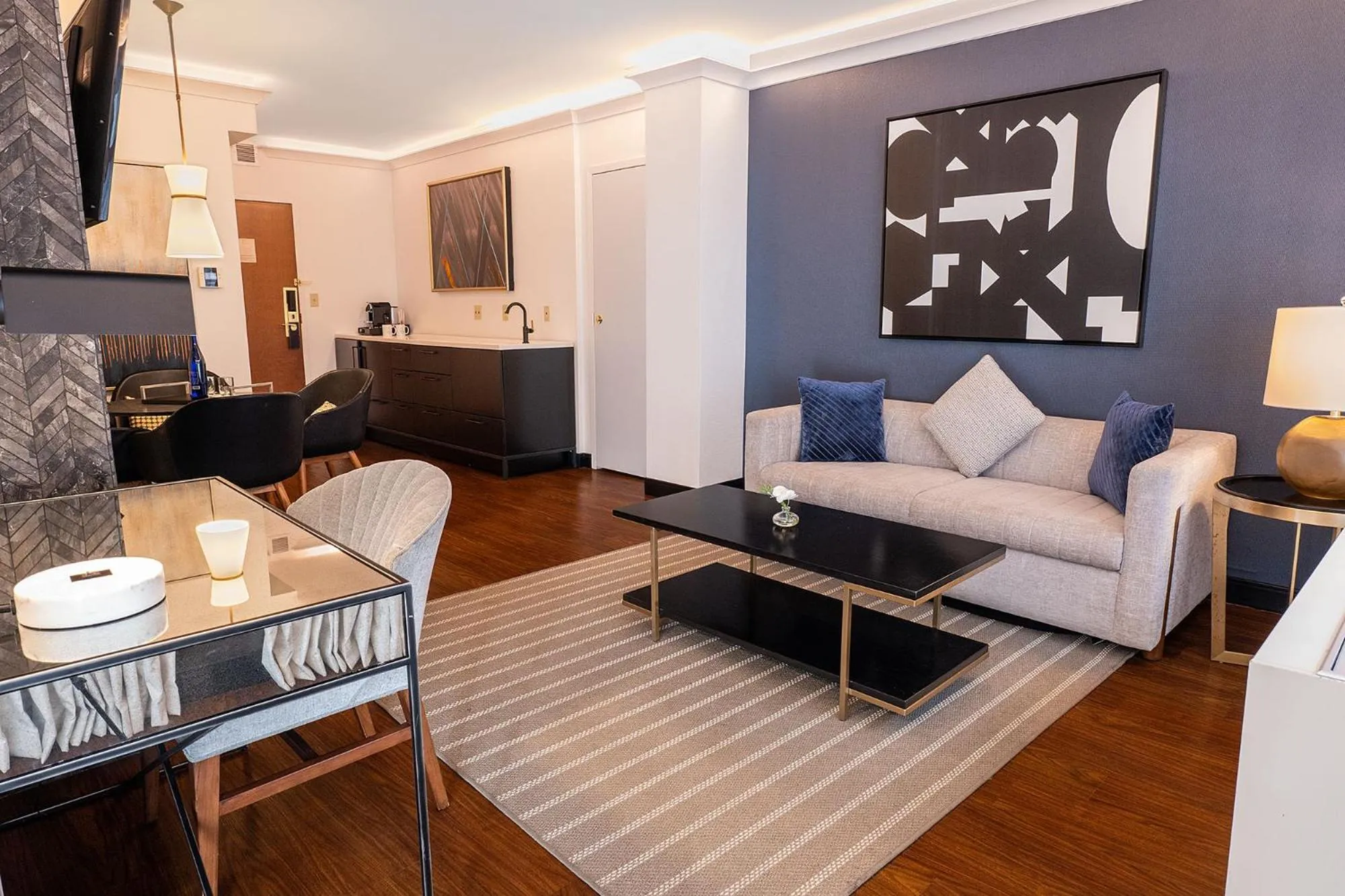 Living room in Eurostars St Gregory Dupont Circle Georgetown