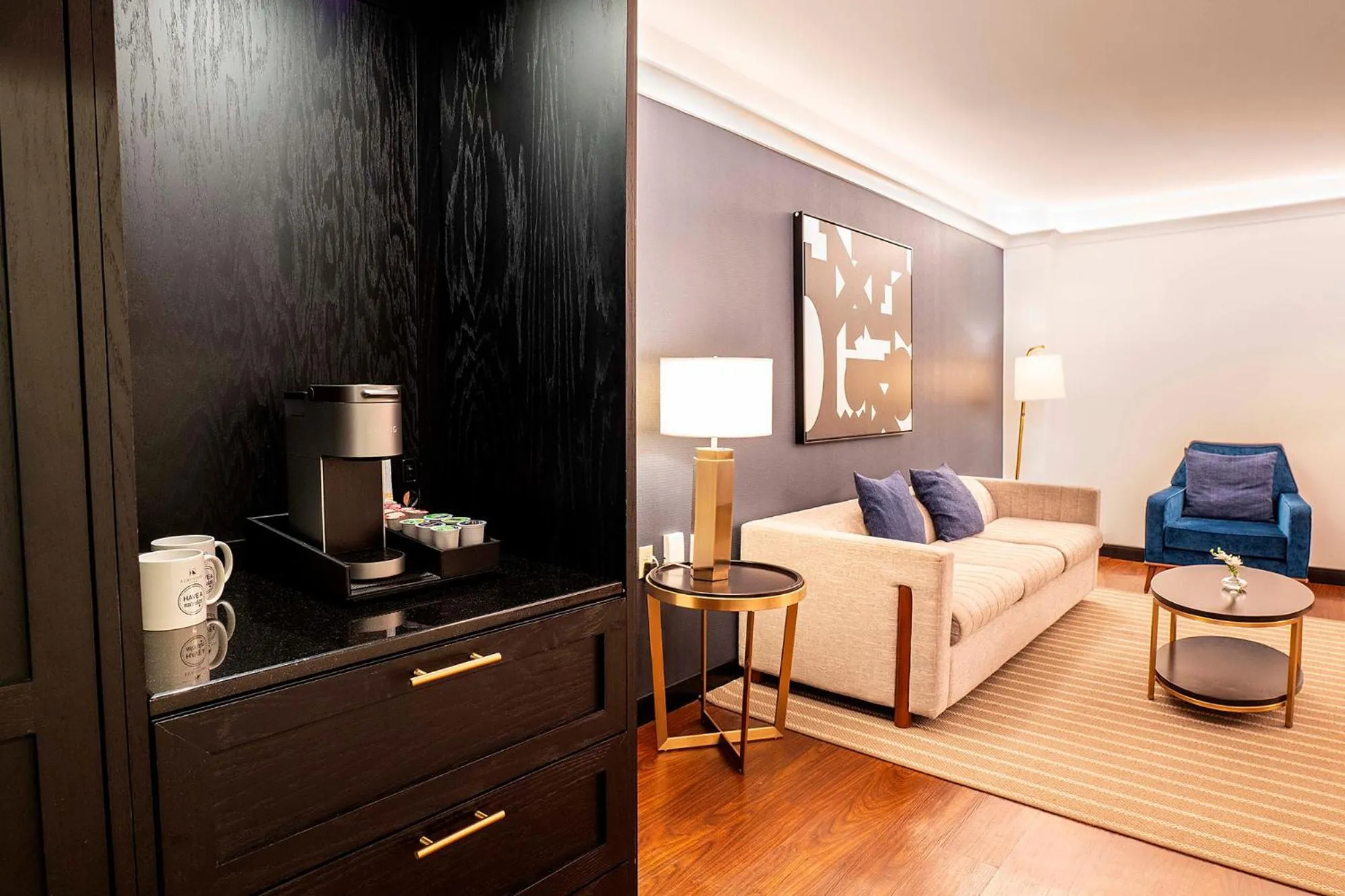 Living room, Bed in Eurostars St Gregory Dupont Circle Georgetown