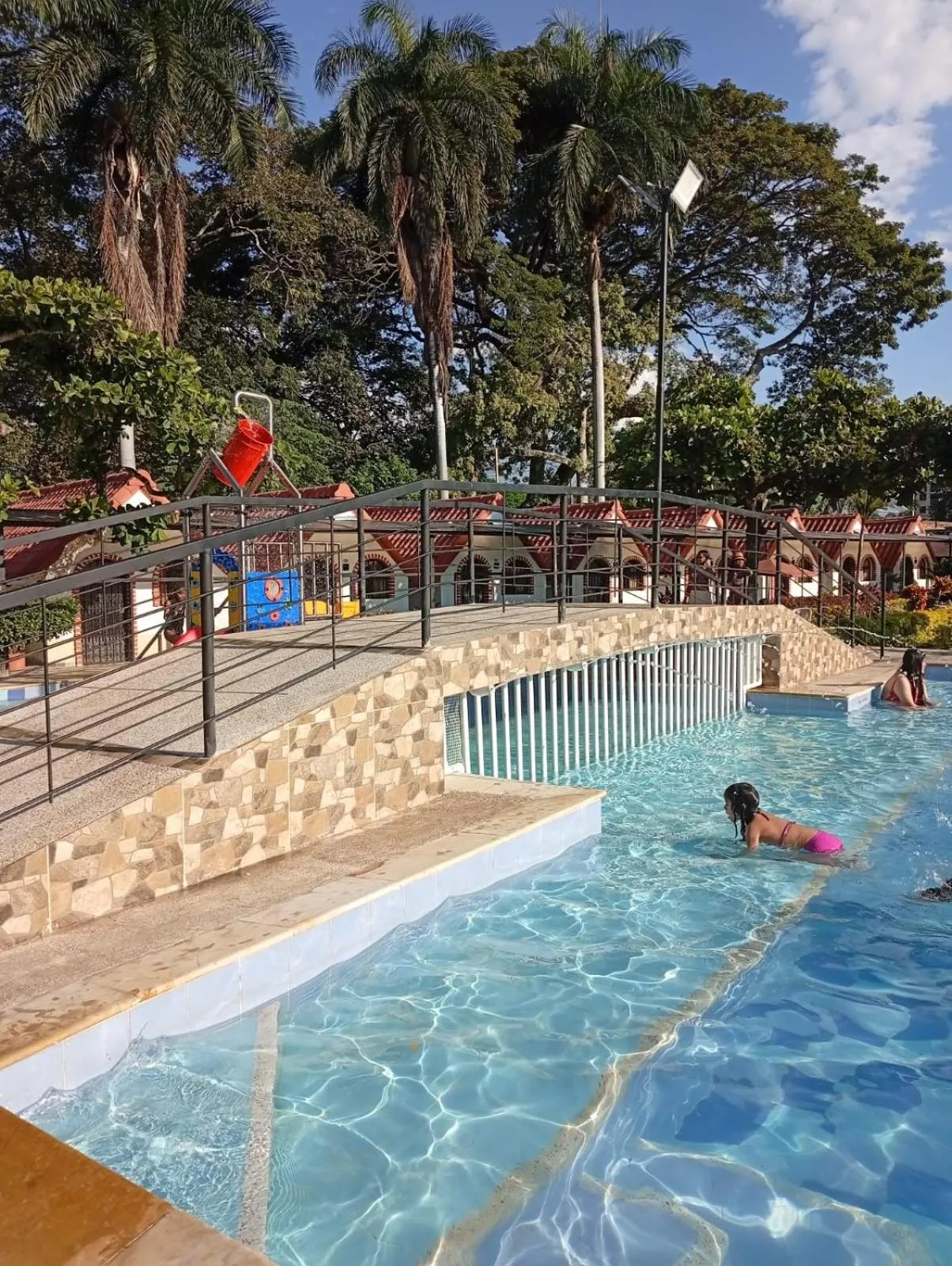 Swimming pool in Hotel Las Victorias Palmira
