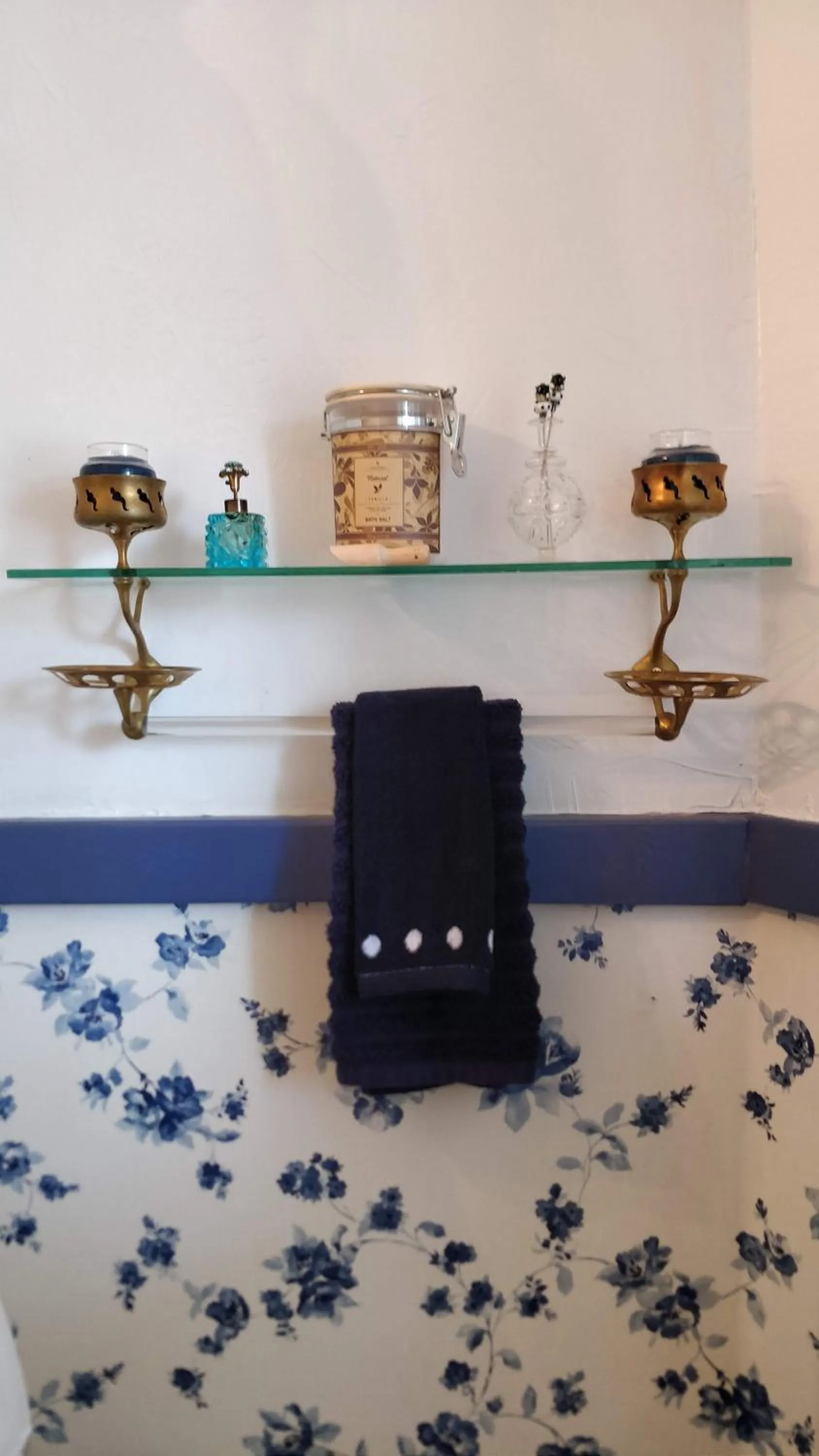 The Lancaster Manor Bed and Breakfast