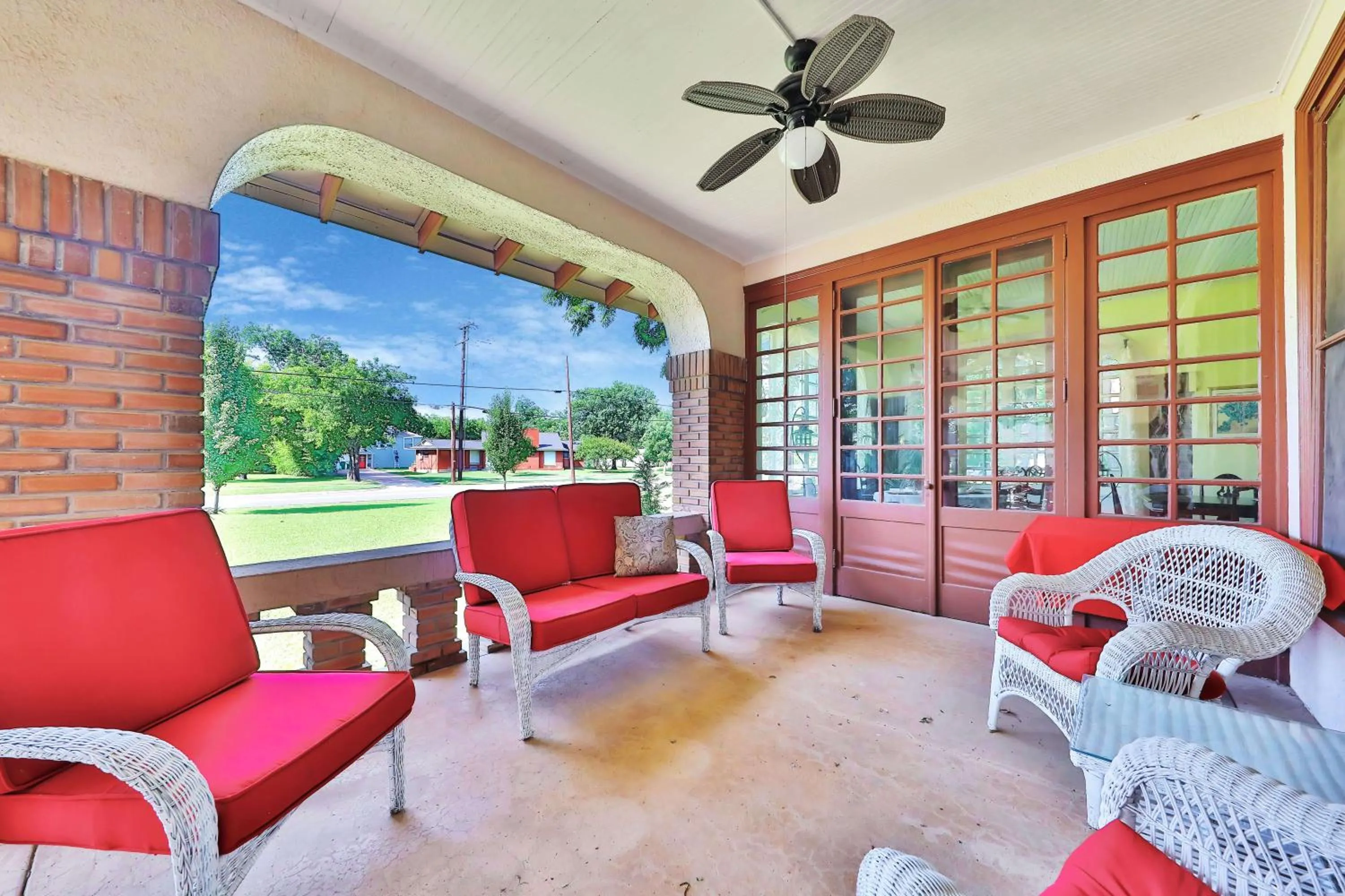 The Lancaster Manor Bed and Breakfast