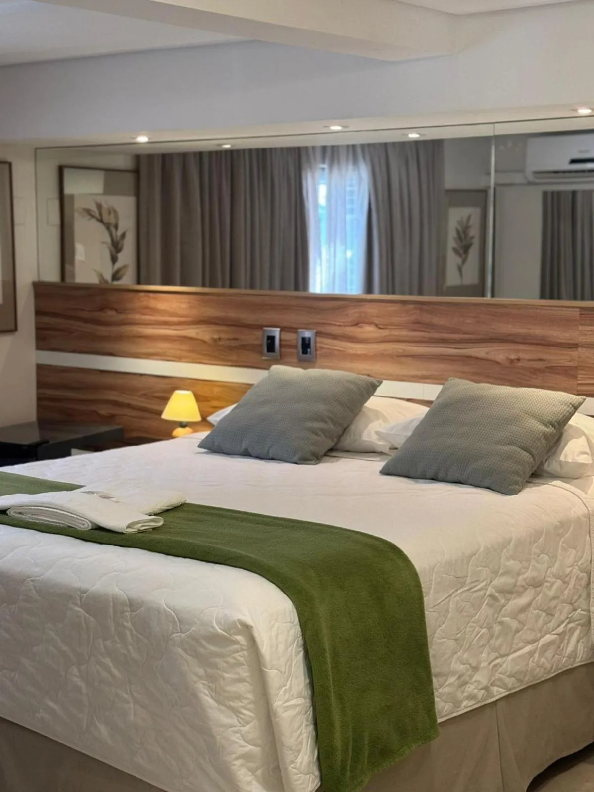 Bed in Hotel Imperatriz