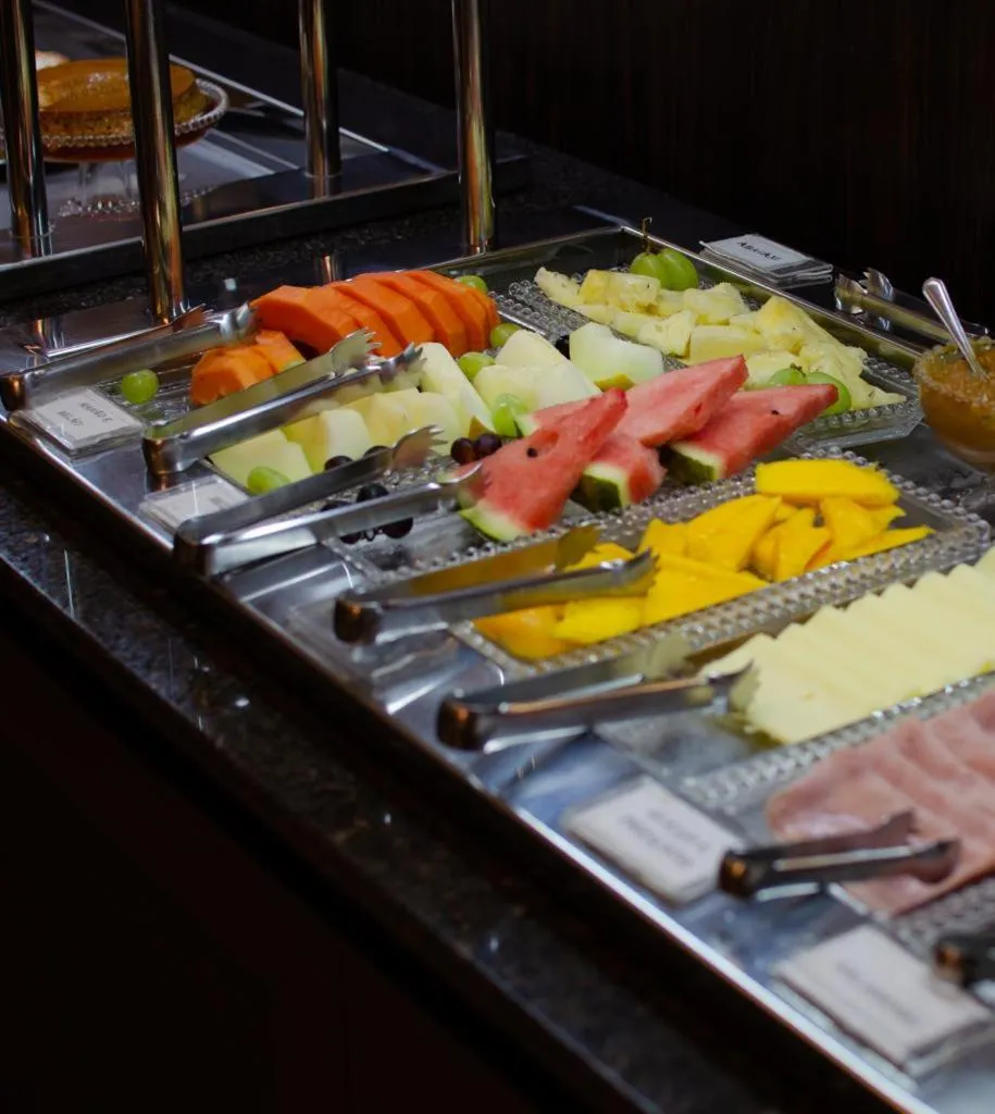 Buffet breakfast in Hotel Imperatriz