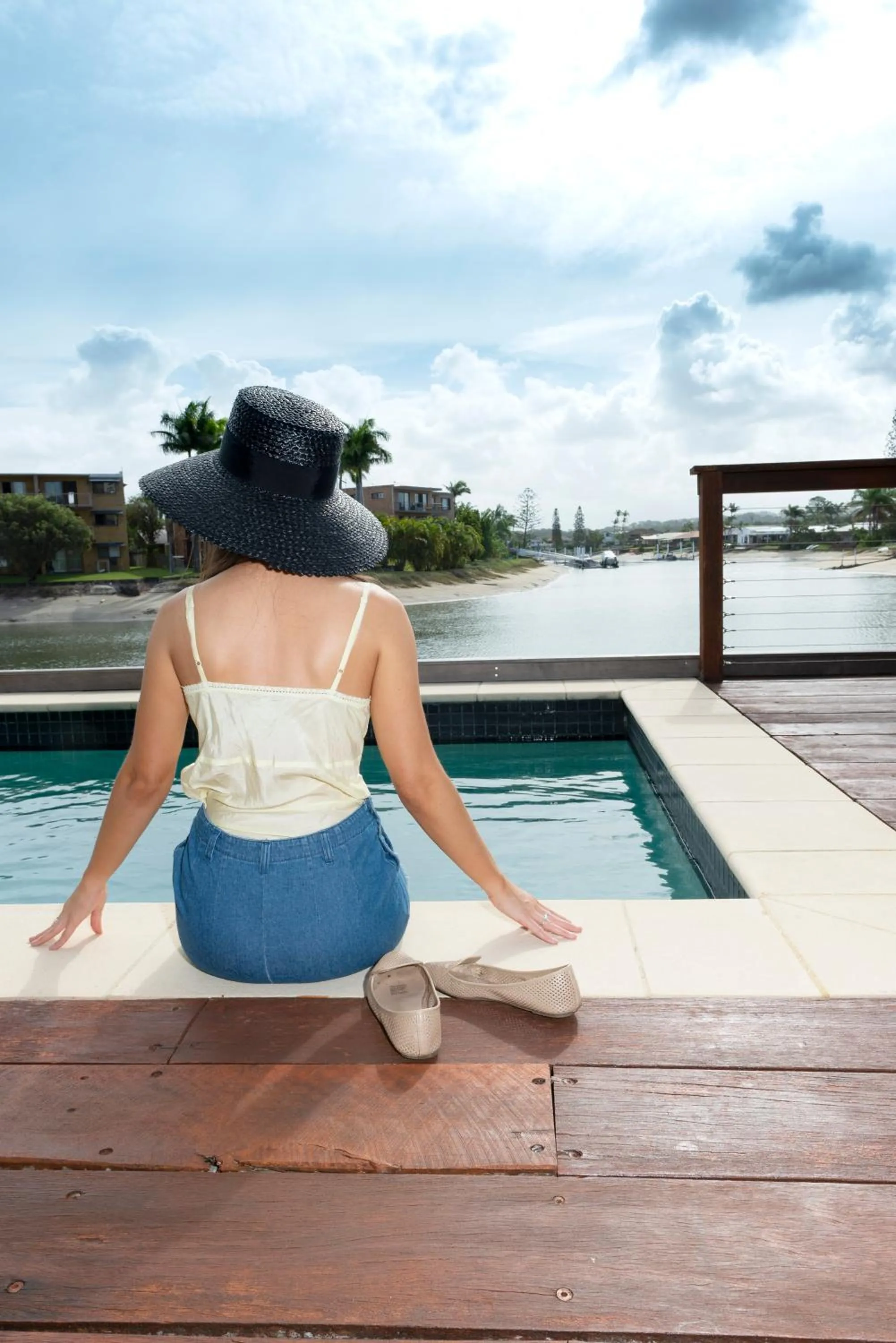 Property building in Saltwater Villas - Pet Friendly Accommodation