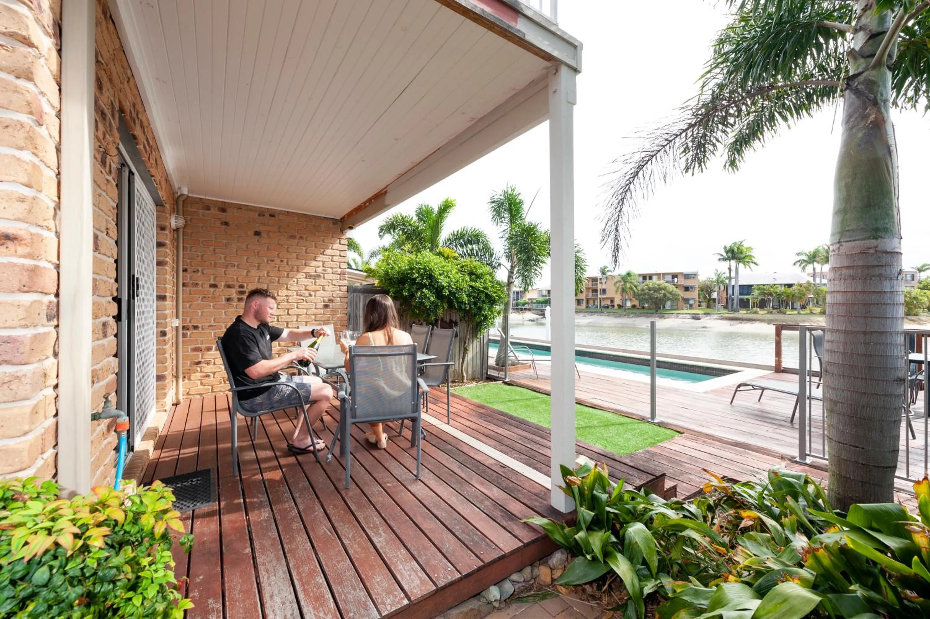 Property building in Saltwater Villas - Pet Friendly Accommodation
