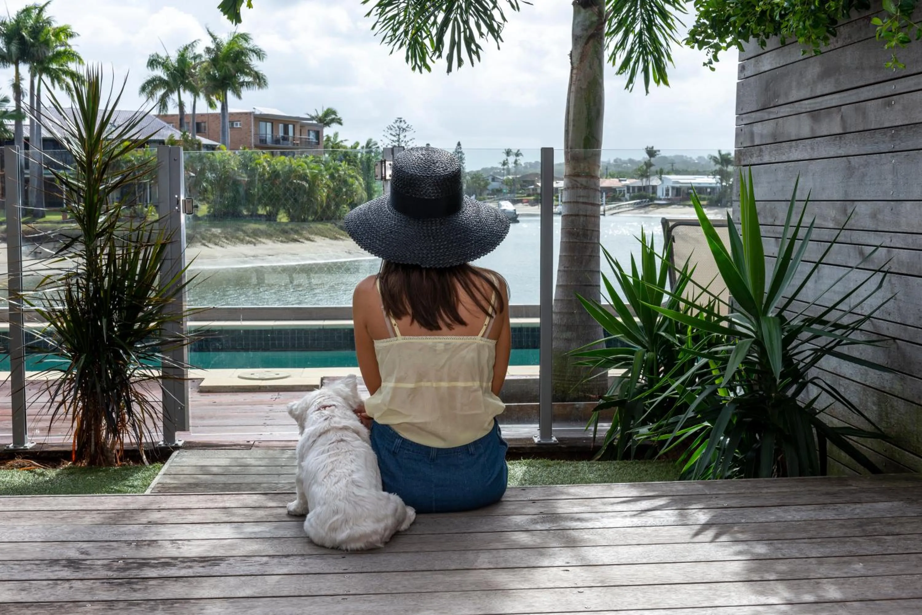 Massage in Saltwater Villas - Pet Friendly Accommodation