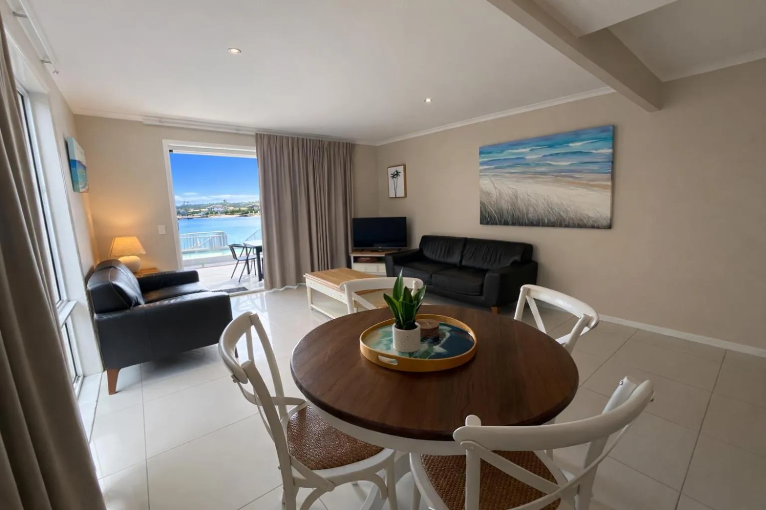 Saltwater Villas - Pet Friendly Accommodation