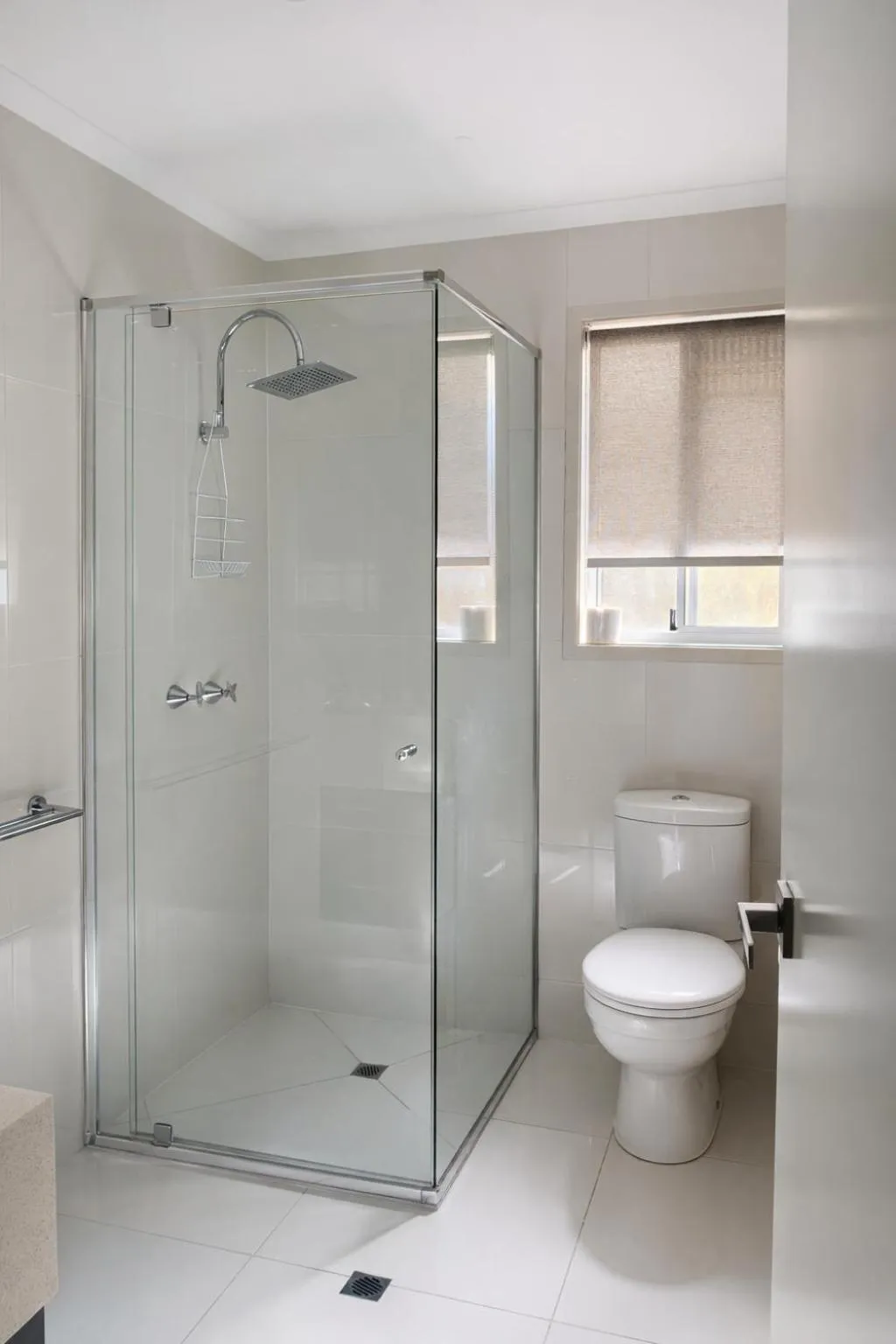 Shower in Saltwater Villas - Pet Friendly Accommodation