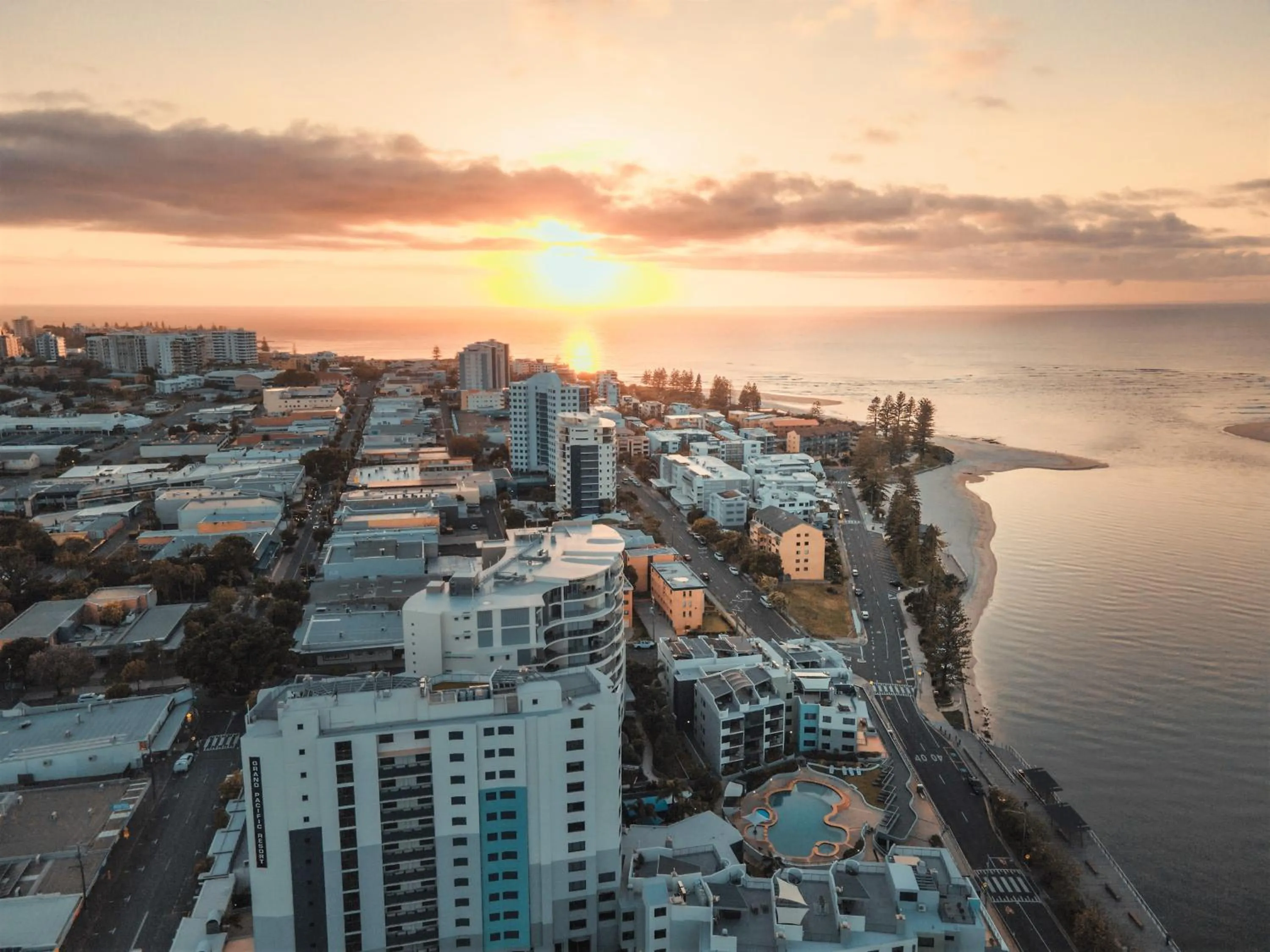 Property building in La Promenade