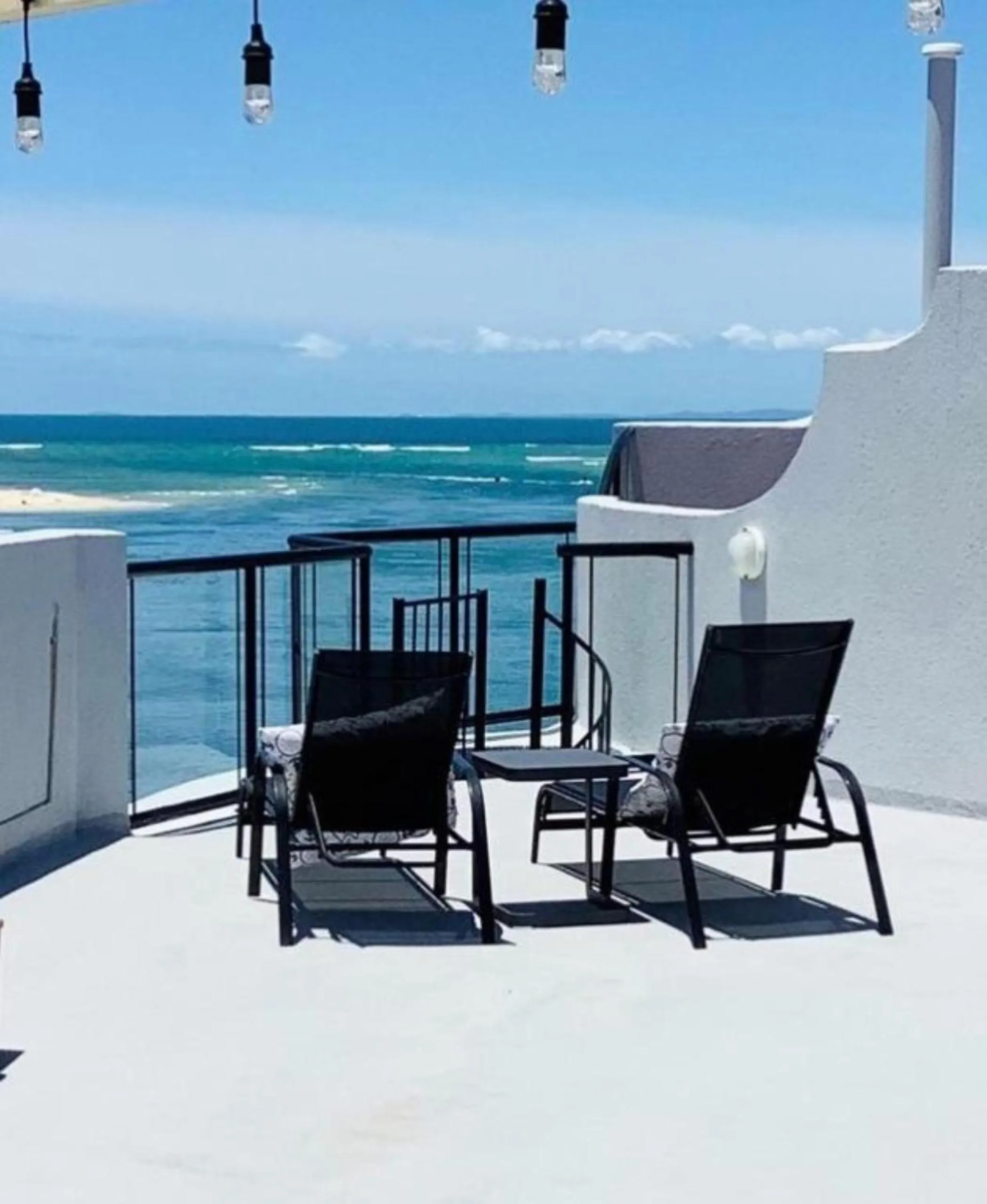 Balcony/Terrace in La Promenade Absolute Waterfront Apartments