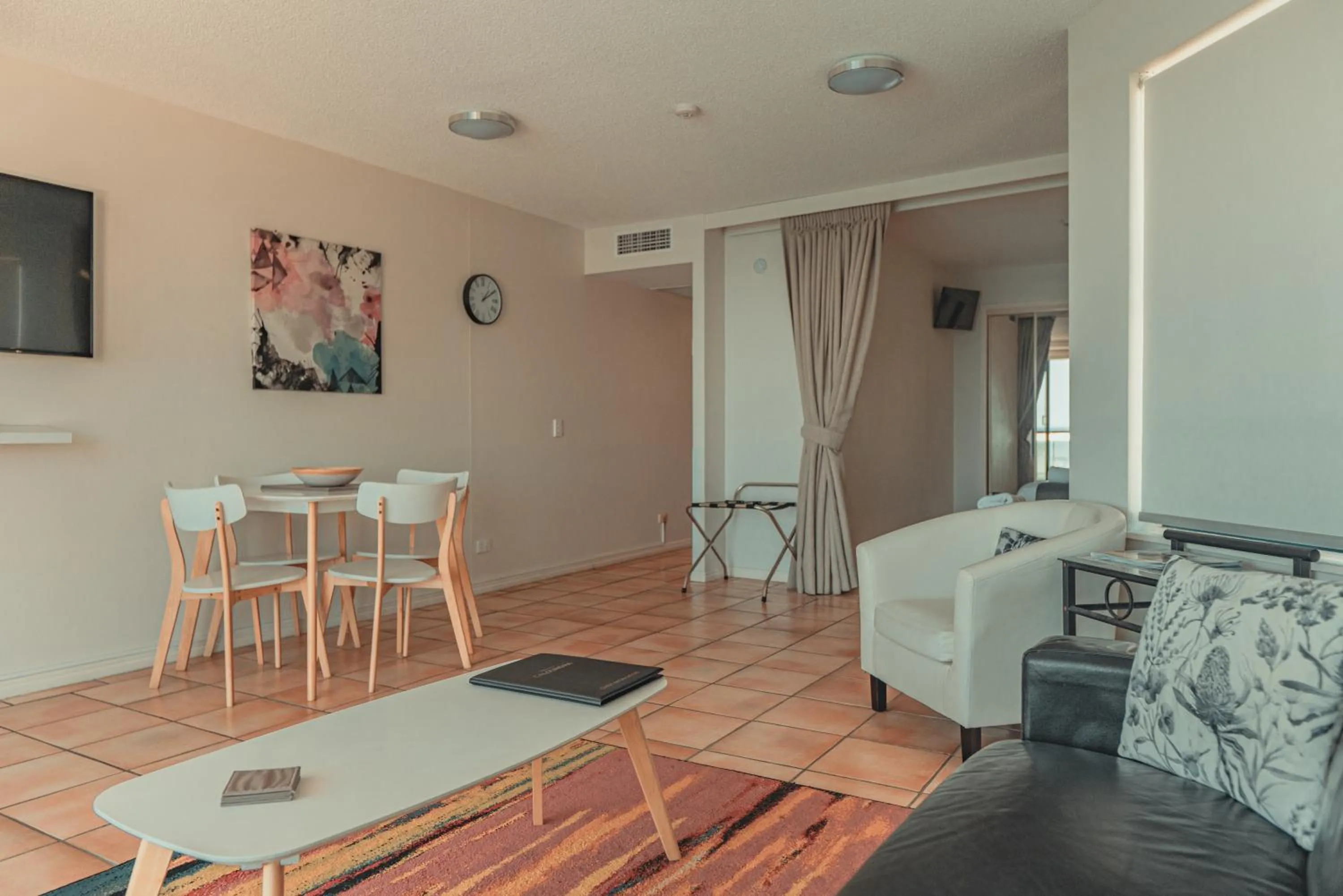 TV and multimedia in La Promenade