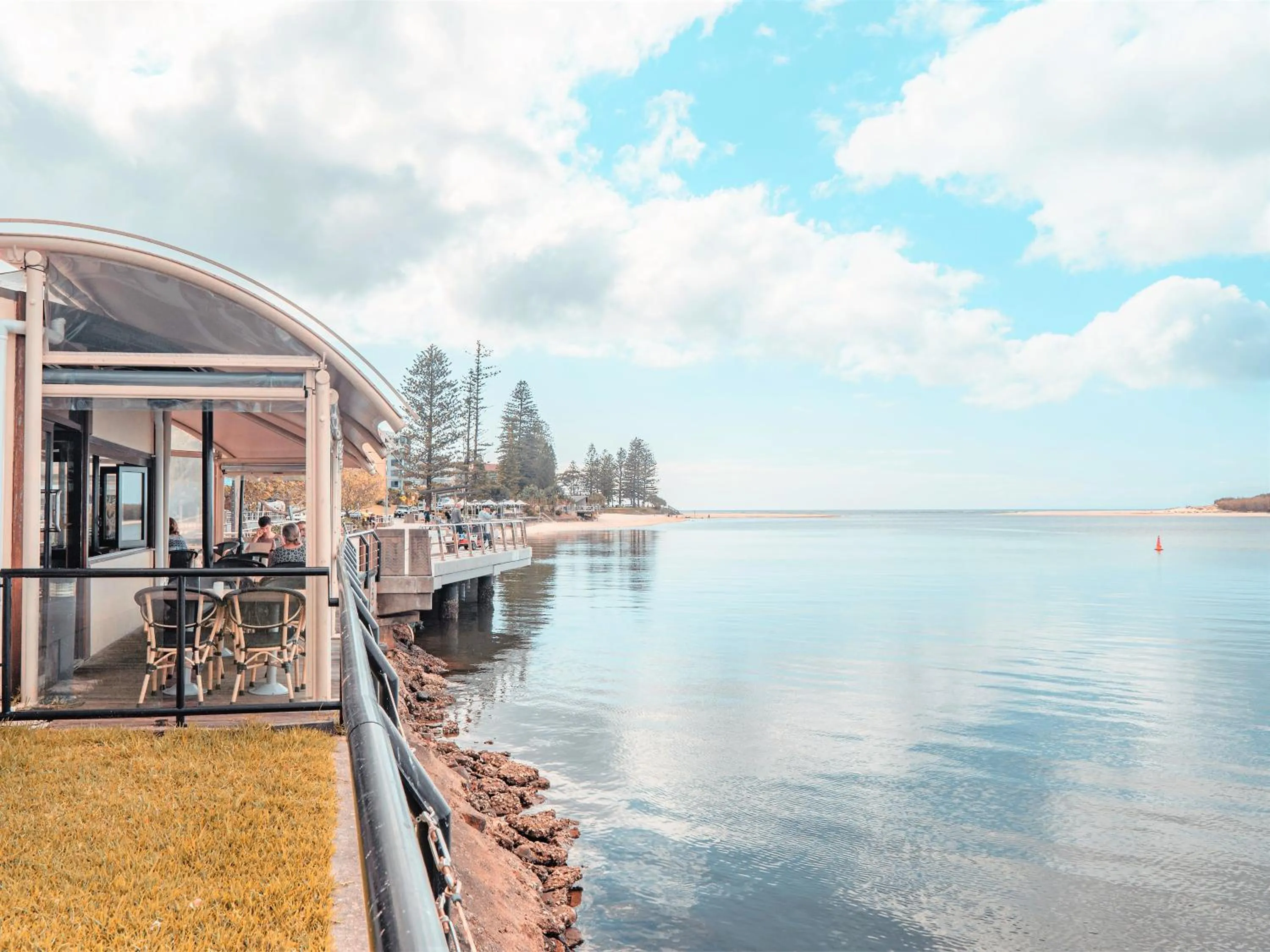 Property building in La Promenade