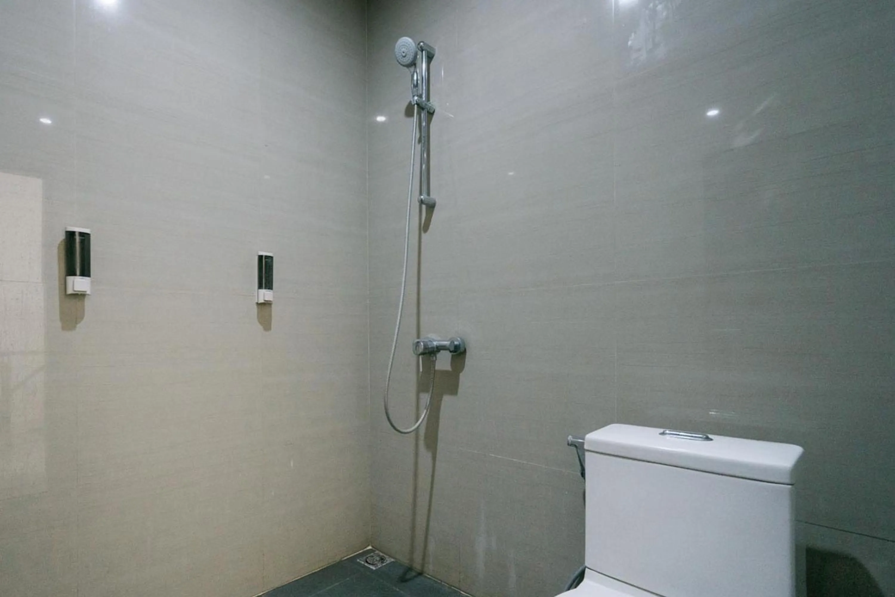 Bathroom in Townhouse Sanur