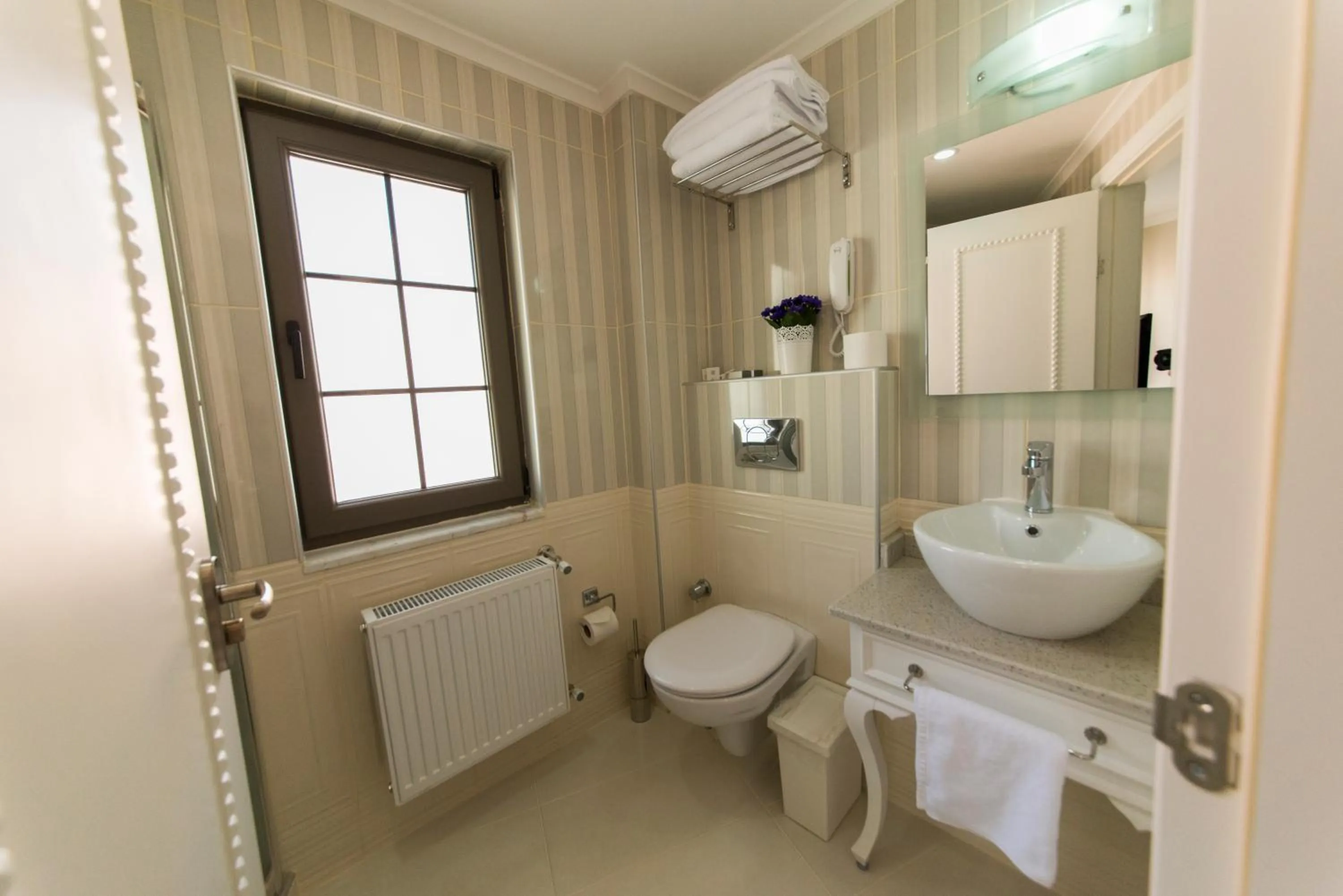 Bathroom in Biga Palas Hotel