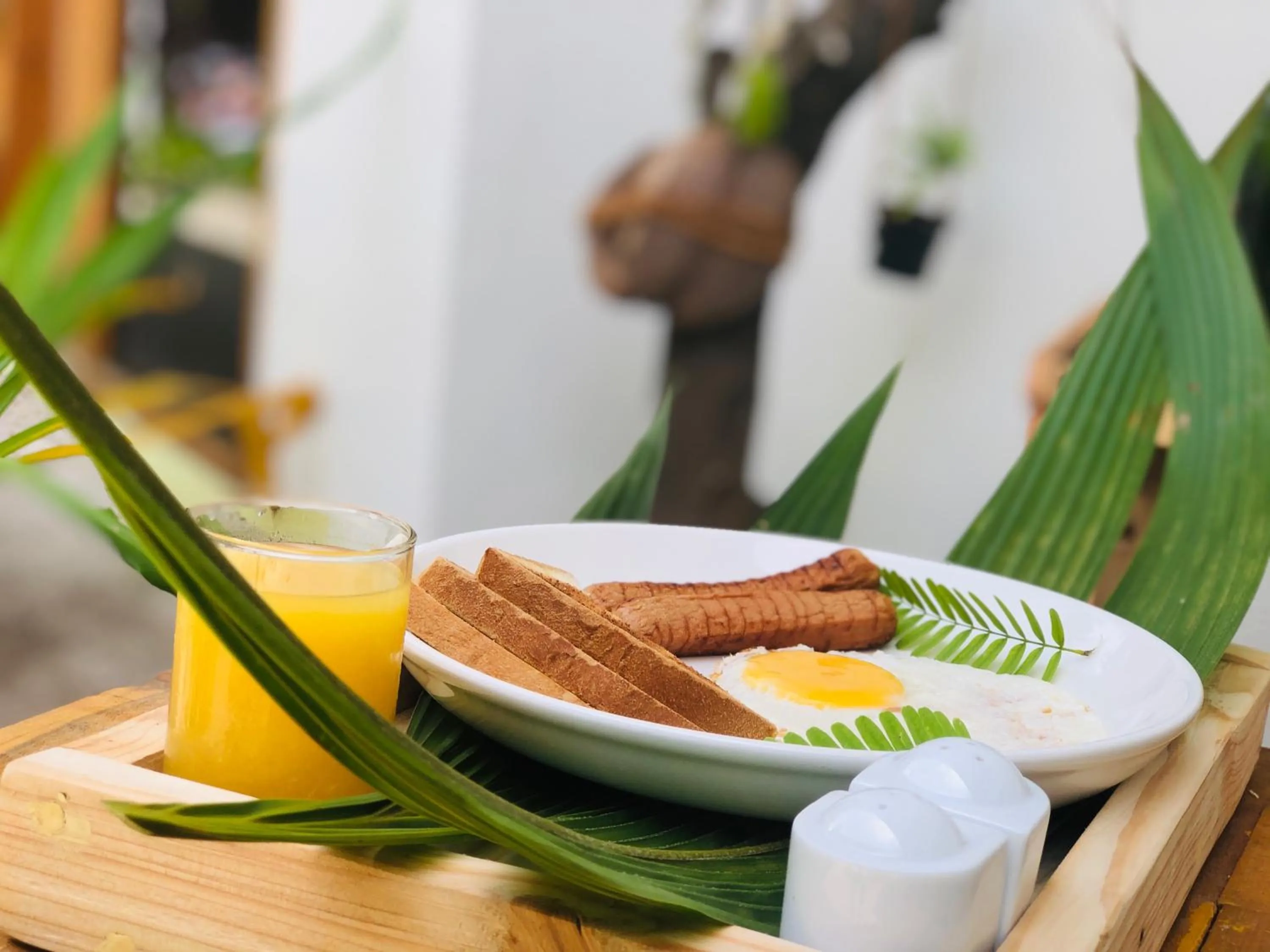 Food and drinks in White Tern Maldives