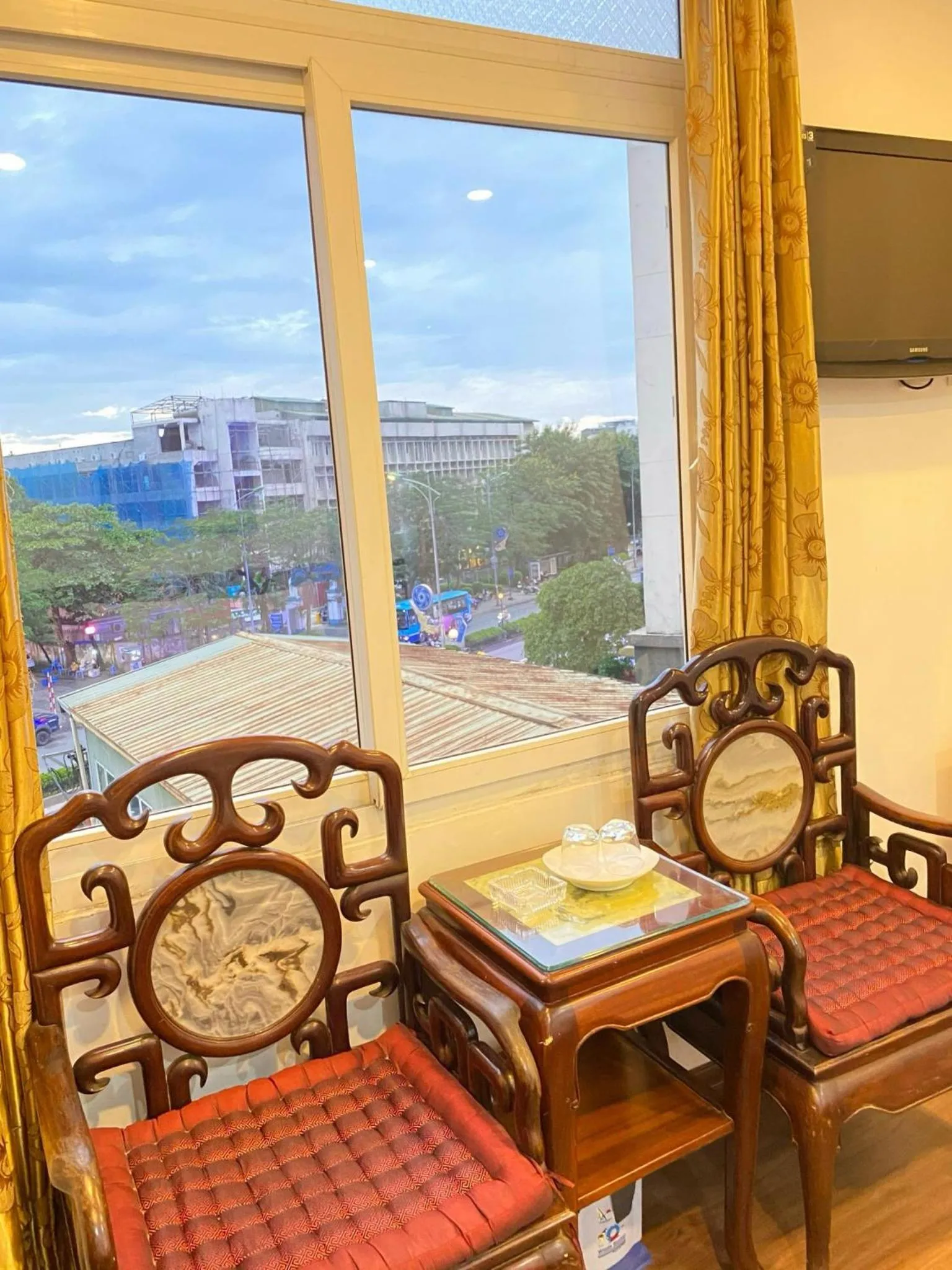 Hanoi Asia 2 Long Bien