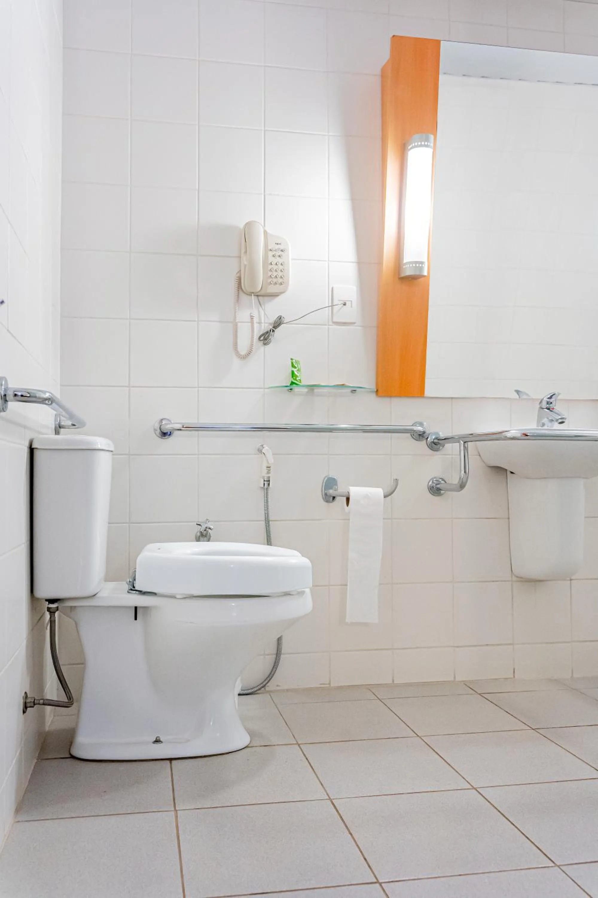 Bathroom in HUS HOTEL Dourados