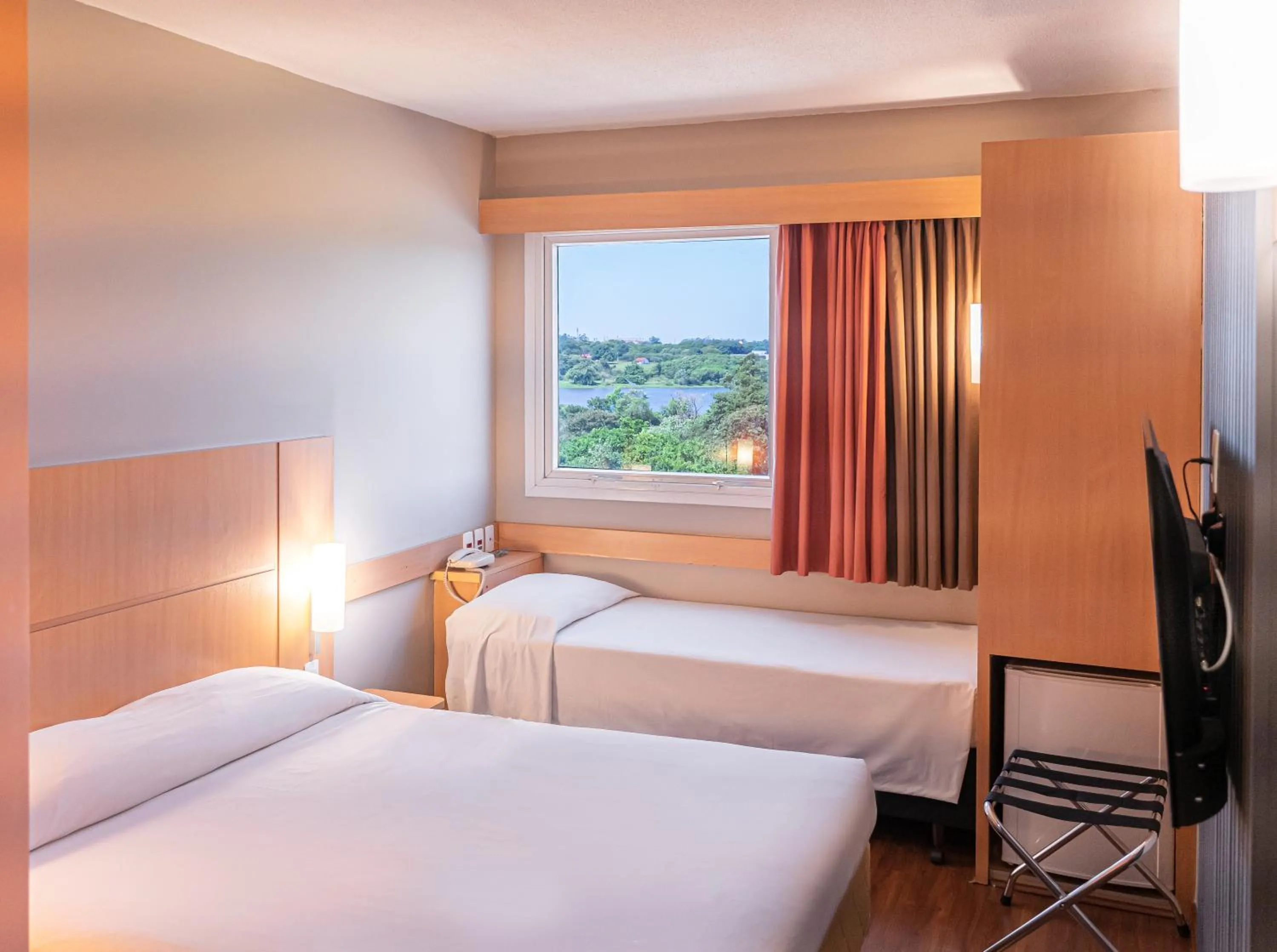 Bed in HUS HOTEL Dourados