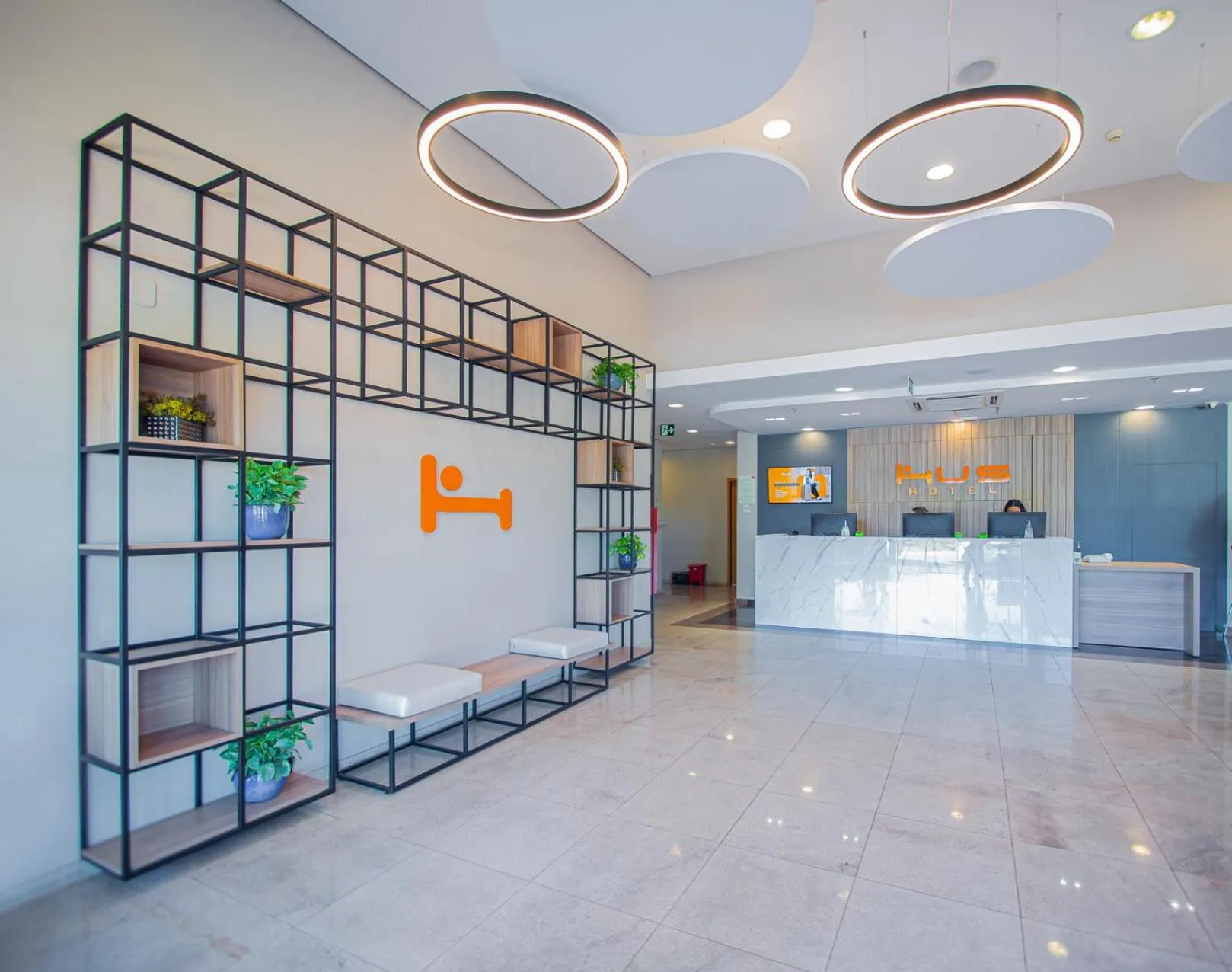 Lobby or reception in HUS HOTEL Dourados