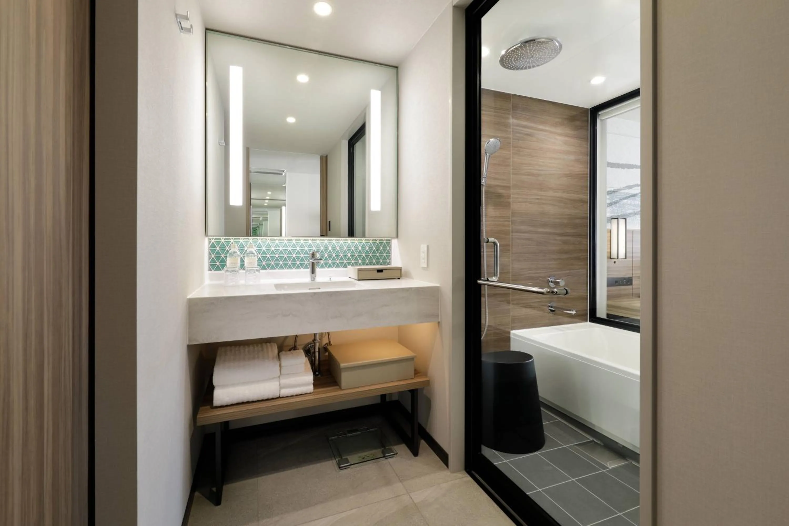 Bathroom in Courtyard by Marriott Osaka Honmachi