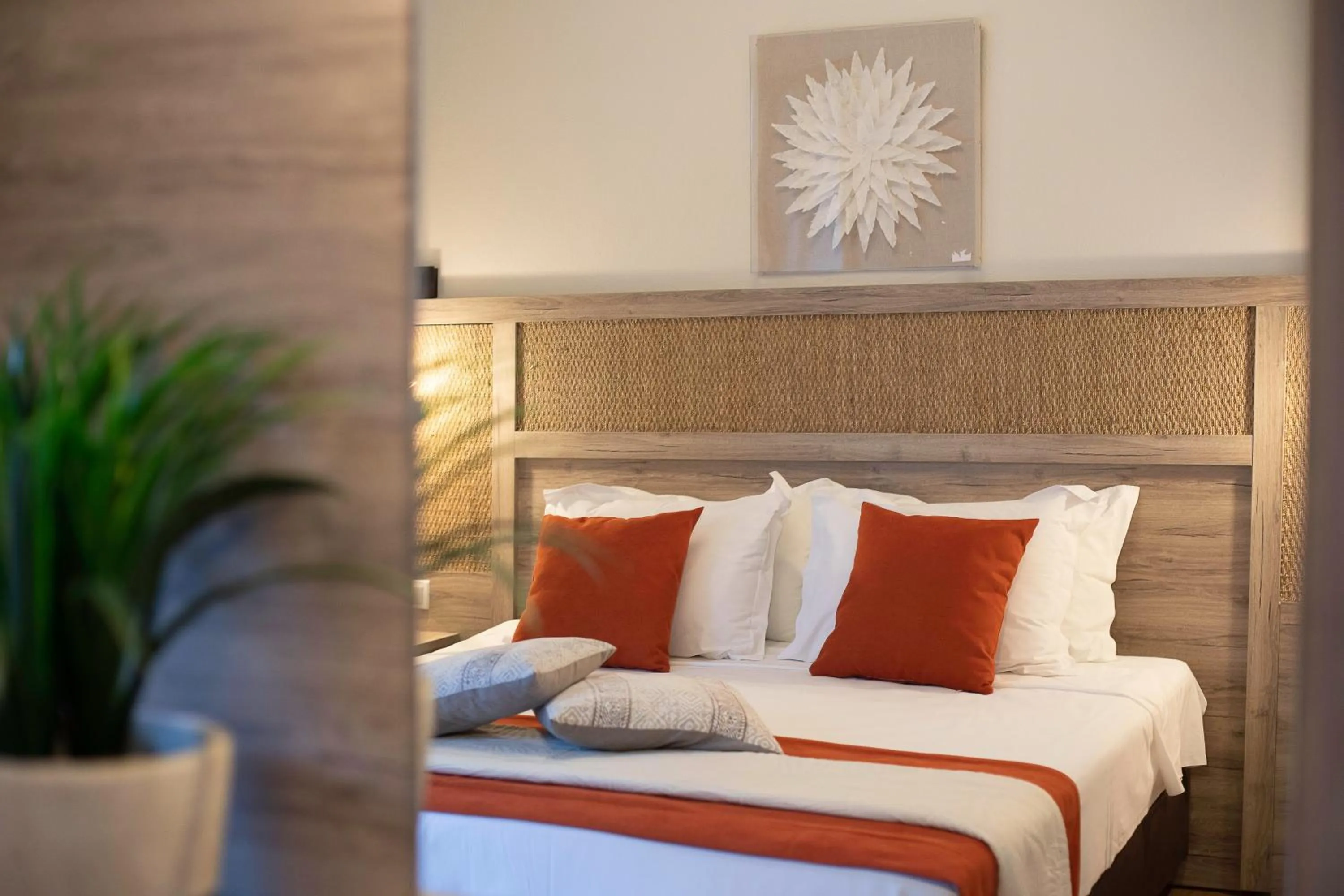 Bedroom, Bed in Skiathos Avaton Hotel, Philian Hotels & Resorts