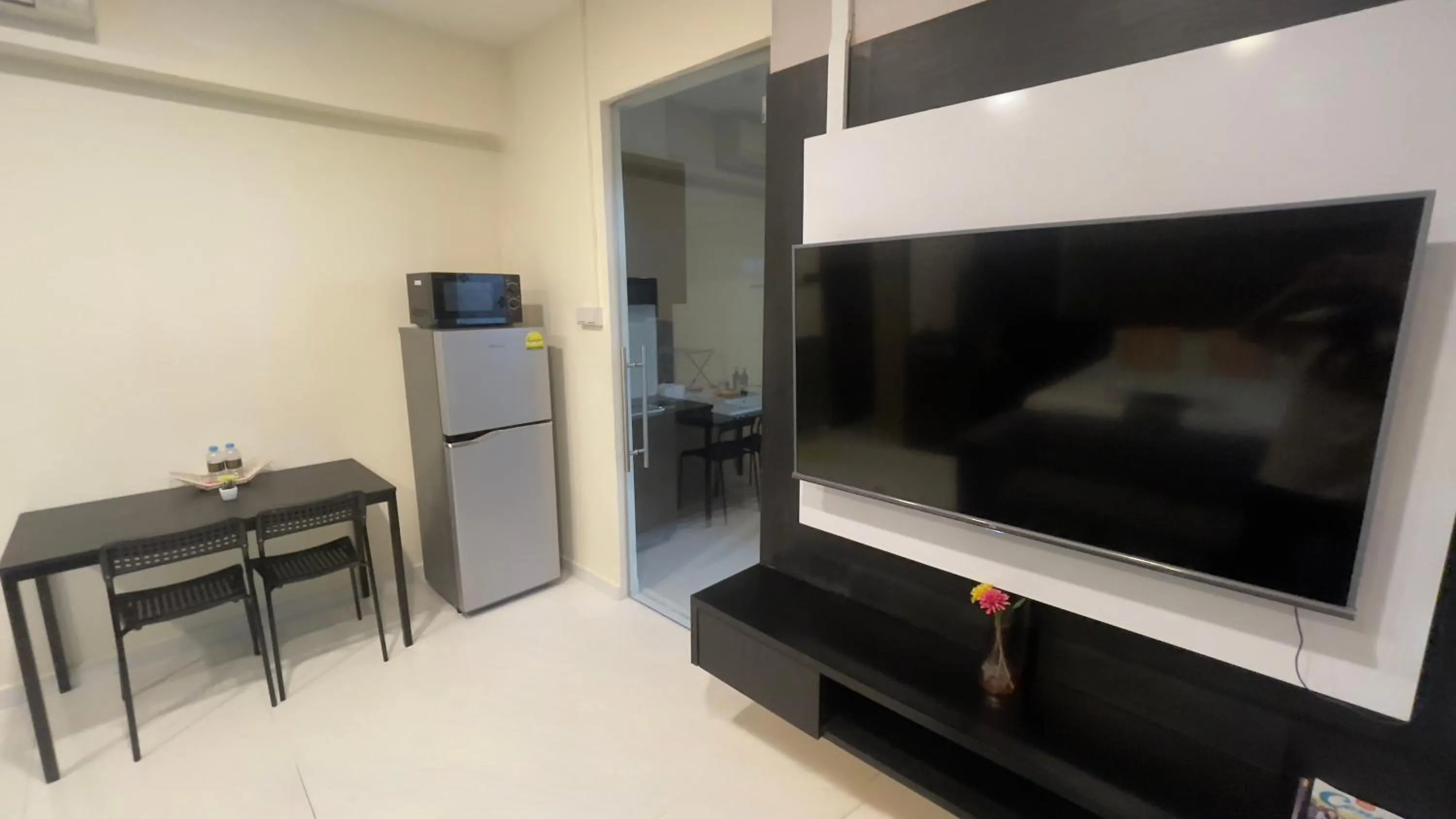 JJH Serviced Apartments near Serangoon MRT
