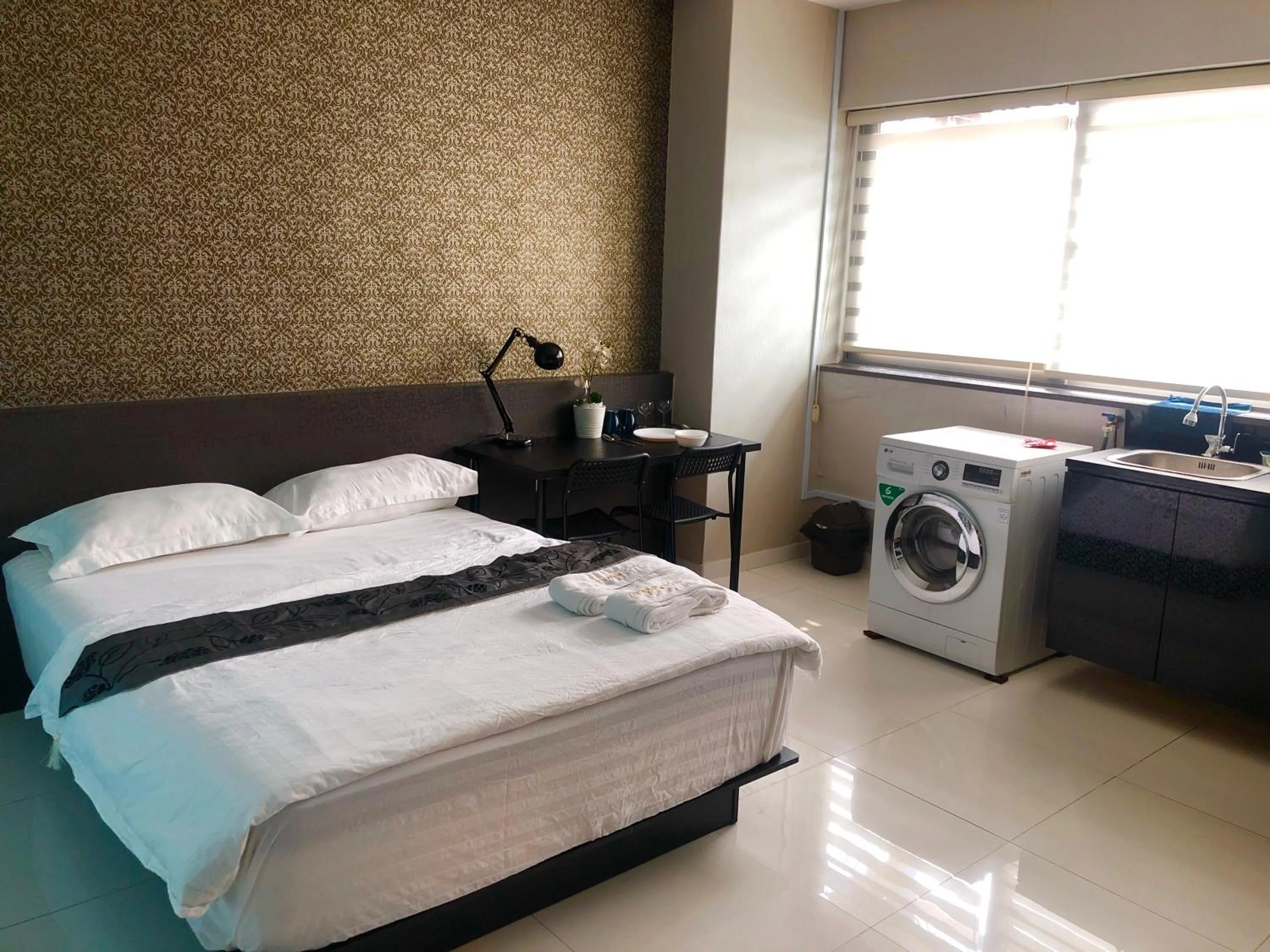 Bed in JJH Serviced Apartments near Serangoon MRT