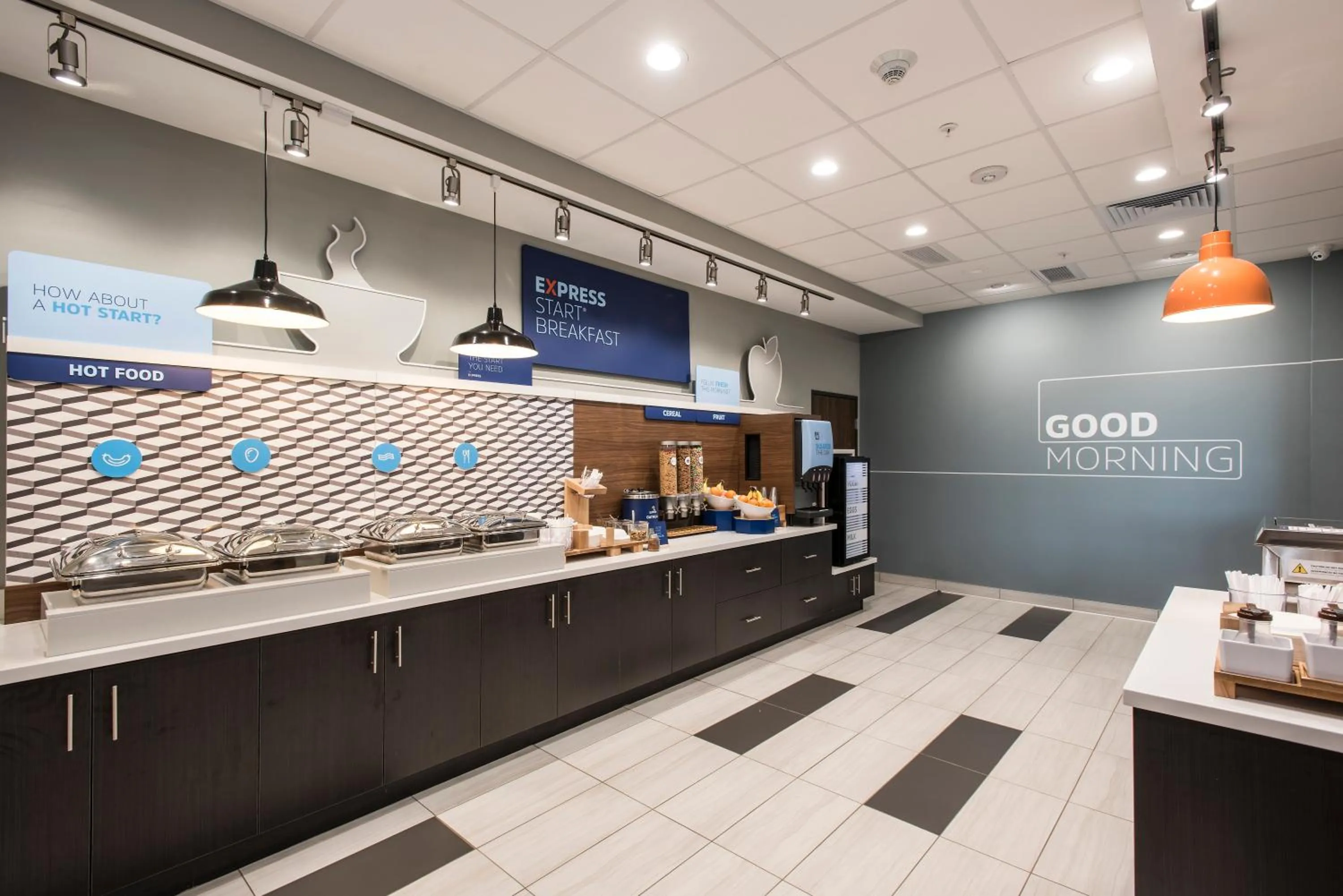 Breakfast in Holiday Inn Express & Suites - Phoenix North - Happy Valley by IHG