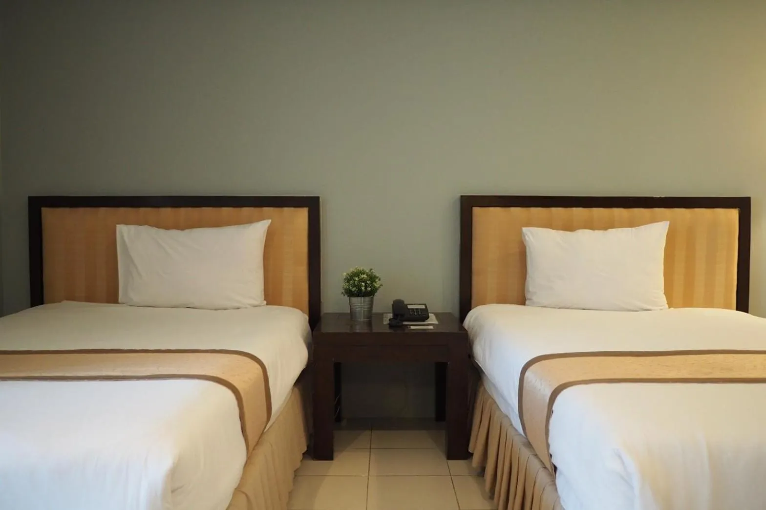 Bed in Phromsuk Hotel Ayutthaya