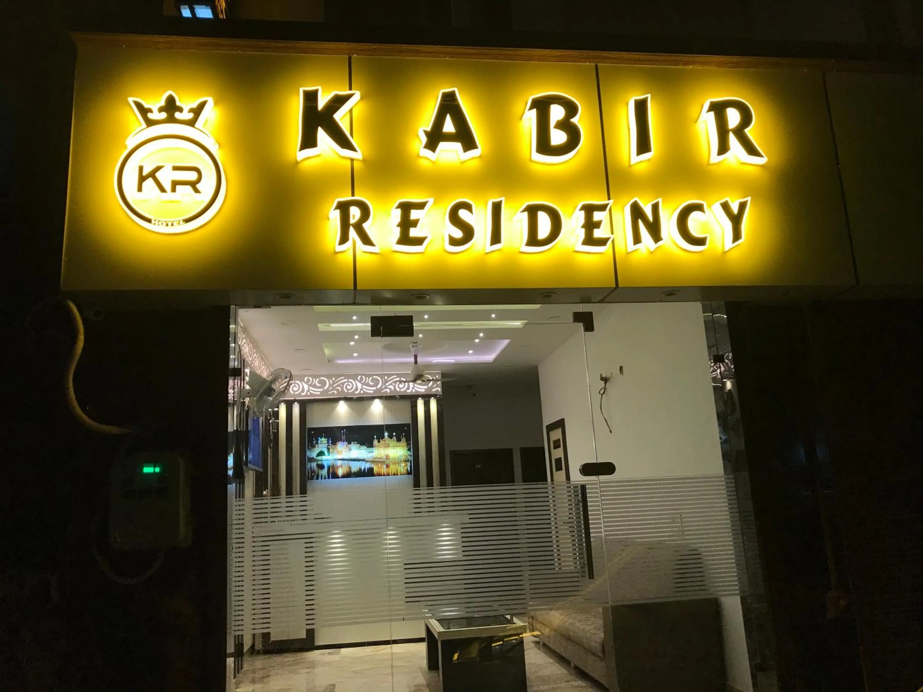 Facade/entrance in Hotel Kabir Residency